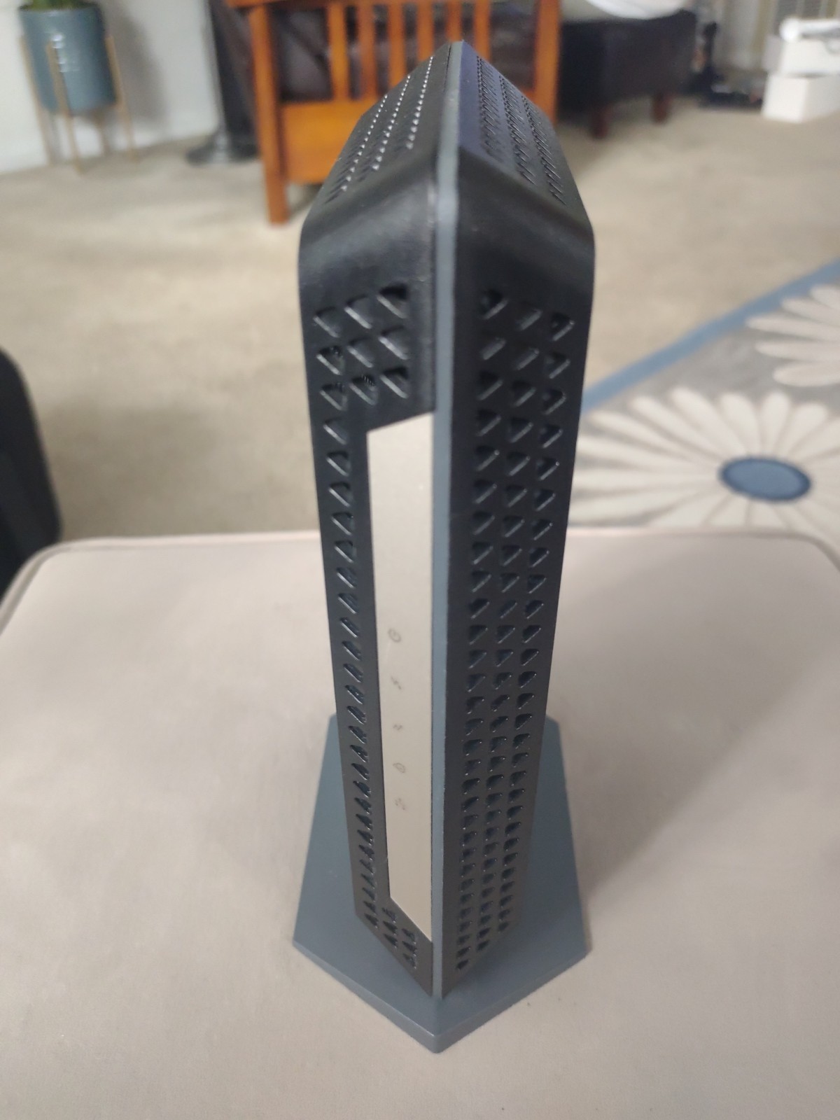 Netgear CM1000v2 DOCSIS 3.1 Ultra High Speed Cable Modem Router | Tested