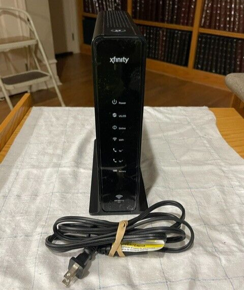 XFINITY ARRIS TG862G-CT DOCSIS 3.0 GATEWAY MODEM & WIRELESS ROUTER READ DESCRIP