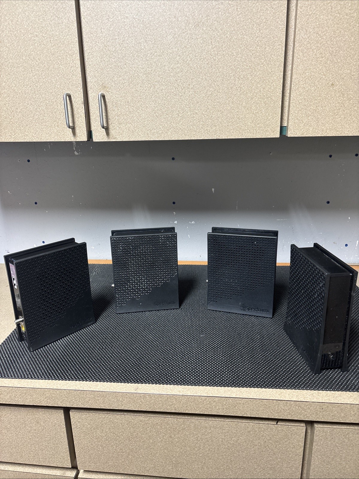 (4)Spectrum Cable Modem – EU2251 DOCSIS 3.1 eMTA! No Power Cords Included!!