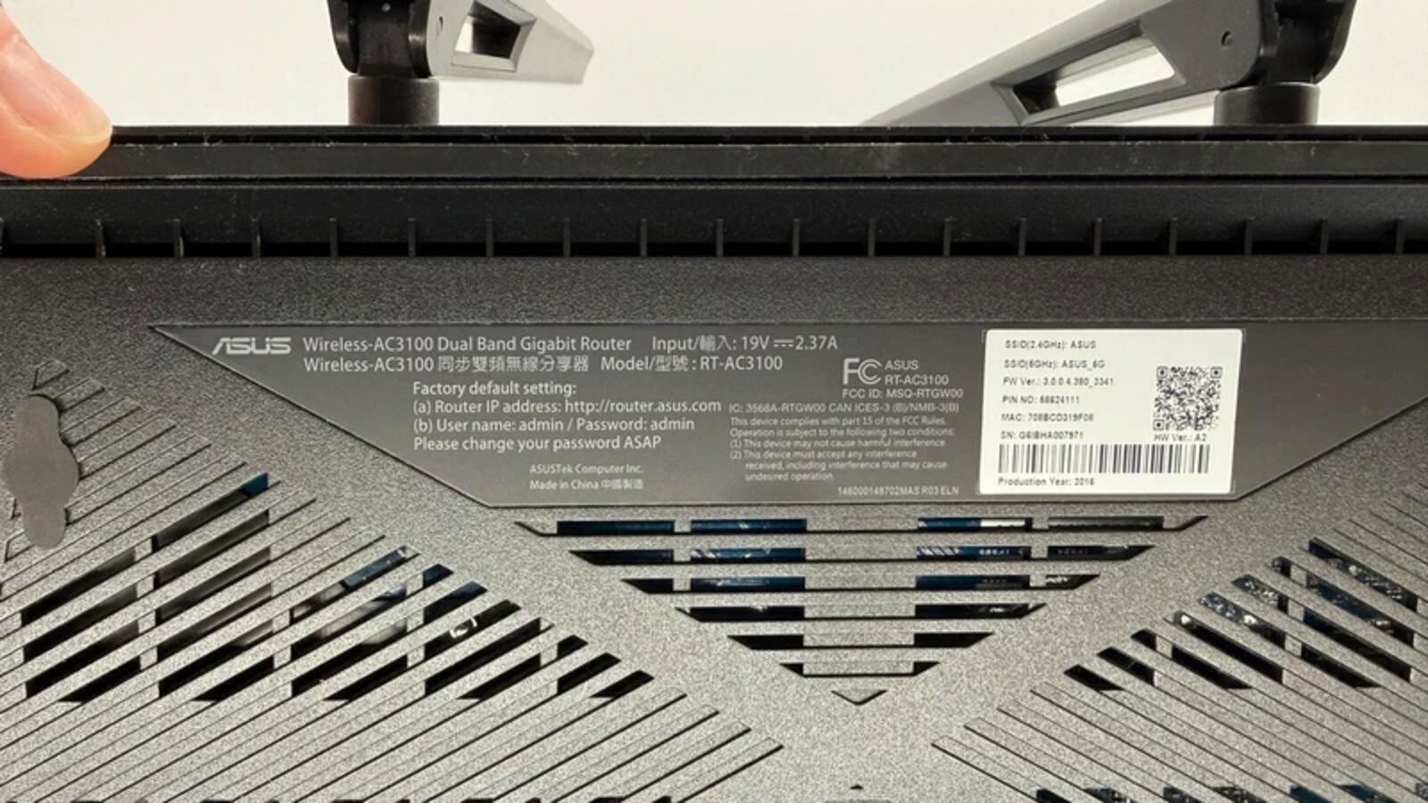 Asus rt-ac3100 wireless-ac3100 dual-band gigabit router