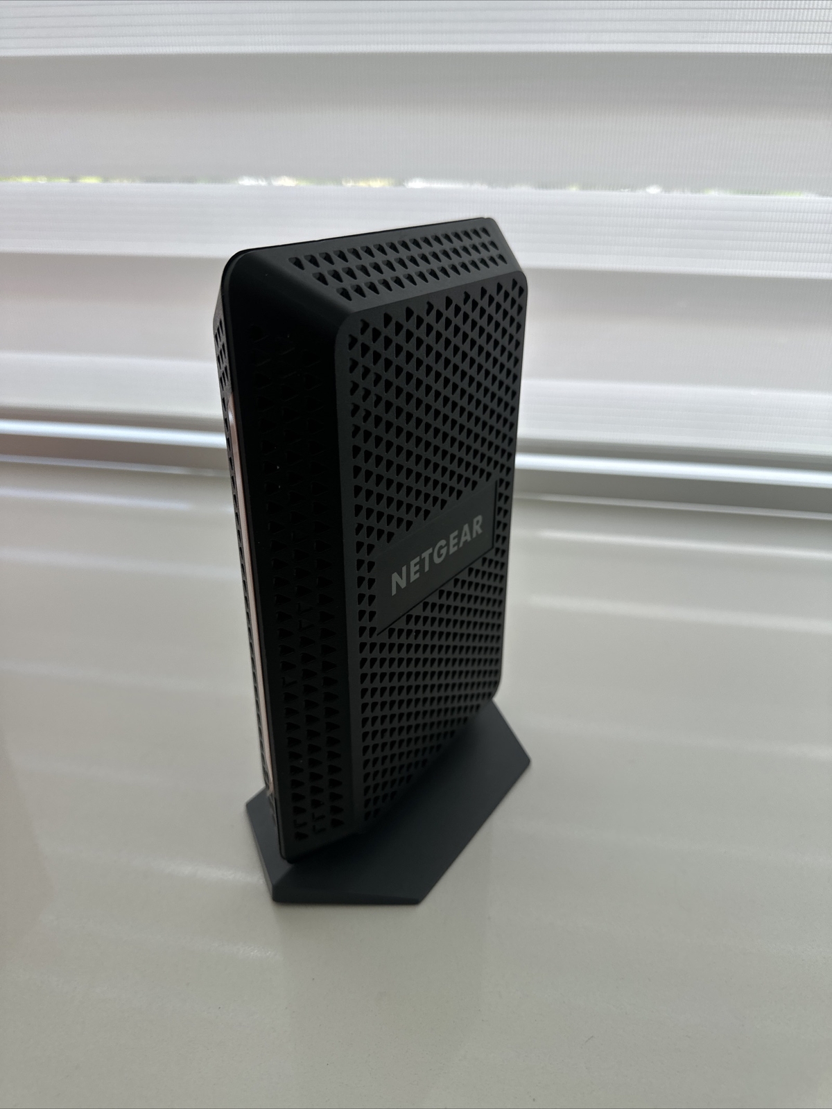 NETGEAR NIGHTHAWK CM1100 Cable Modem DOCSIS 3.1 Multi-Gig SpeedModem