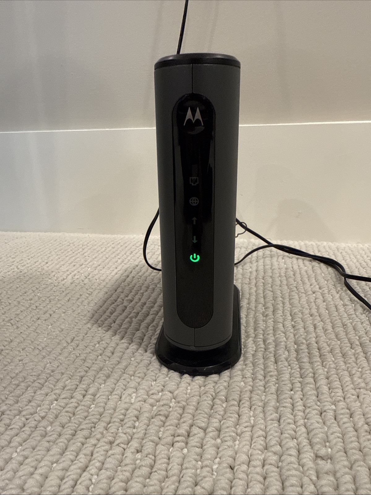 Motorola MB7420 Cable Modem 16×4 686 Mbps DOCSIS 3.0 – w/ Power Supply Tested