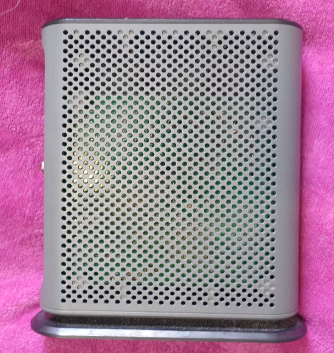 MOTOROLA 24×8 Docsis 3.0 Cable Modem Model MB7621 – NO Power Cord