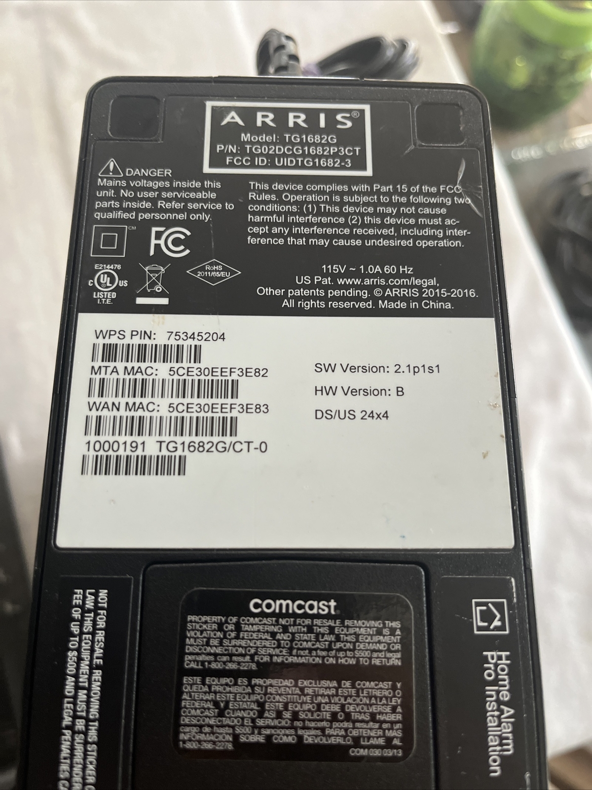 Xfinity TG1682G Cable Modem An Combaste Business Dpc3941b Módem for parts