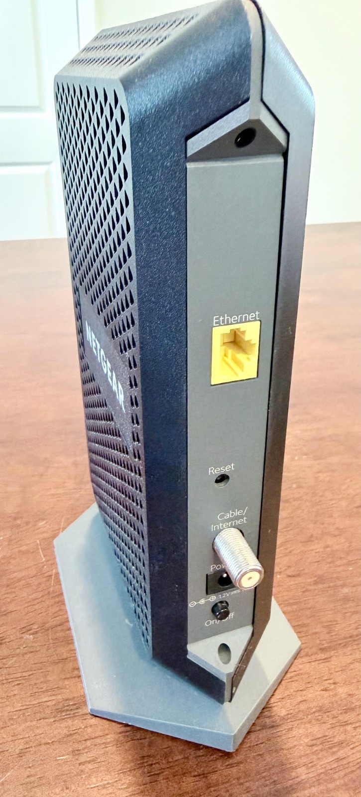 NETGEAR CM600 DOCSIS 3.0 Cable Modem