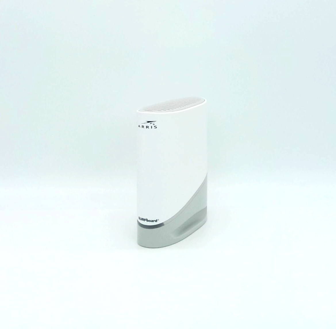 ARRIS SURFboard – S33 v2 – 32×8 DOCSIS 3.1 – 2.5G Multi-Gig Modem – Refurbished