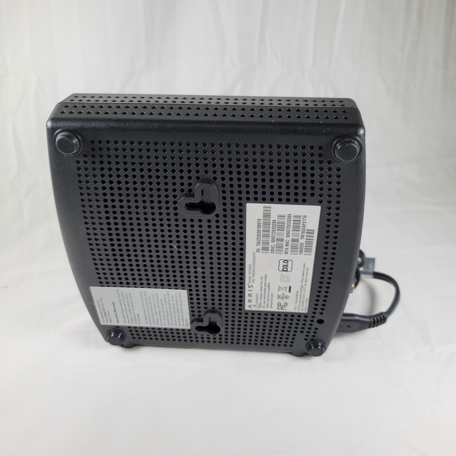 Arris Touchstone TM1602A Telephony Cable Modem16x4 Docsis 3.0