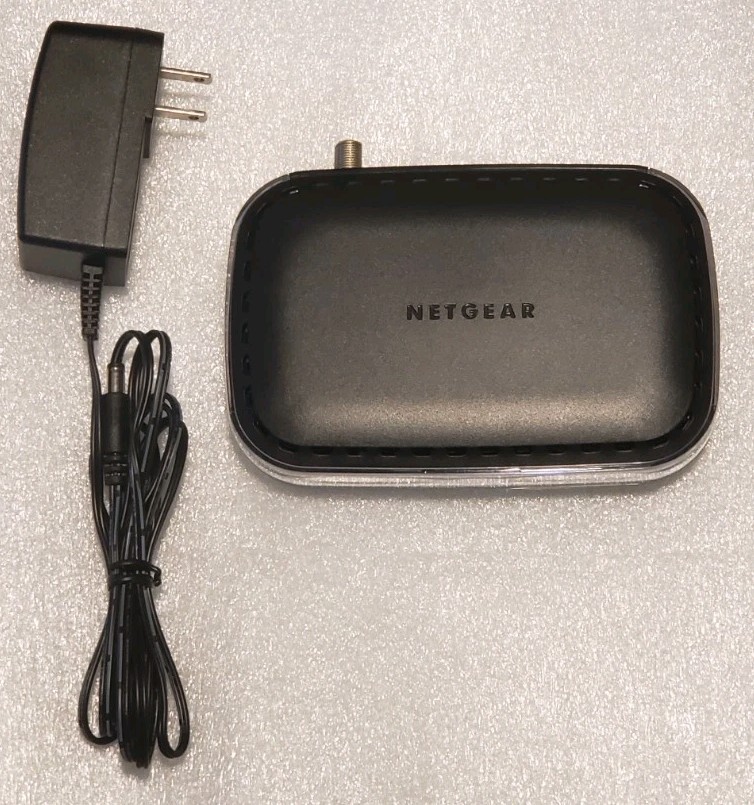 Netgear CM400 High Speed Cable Modem Includes Power Adapter & Free Shipping