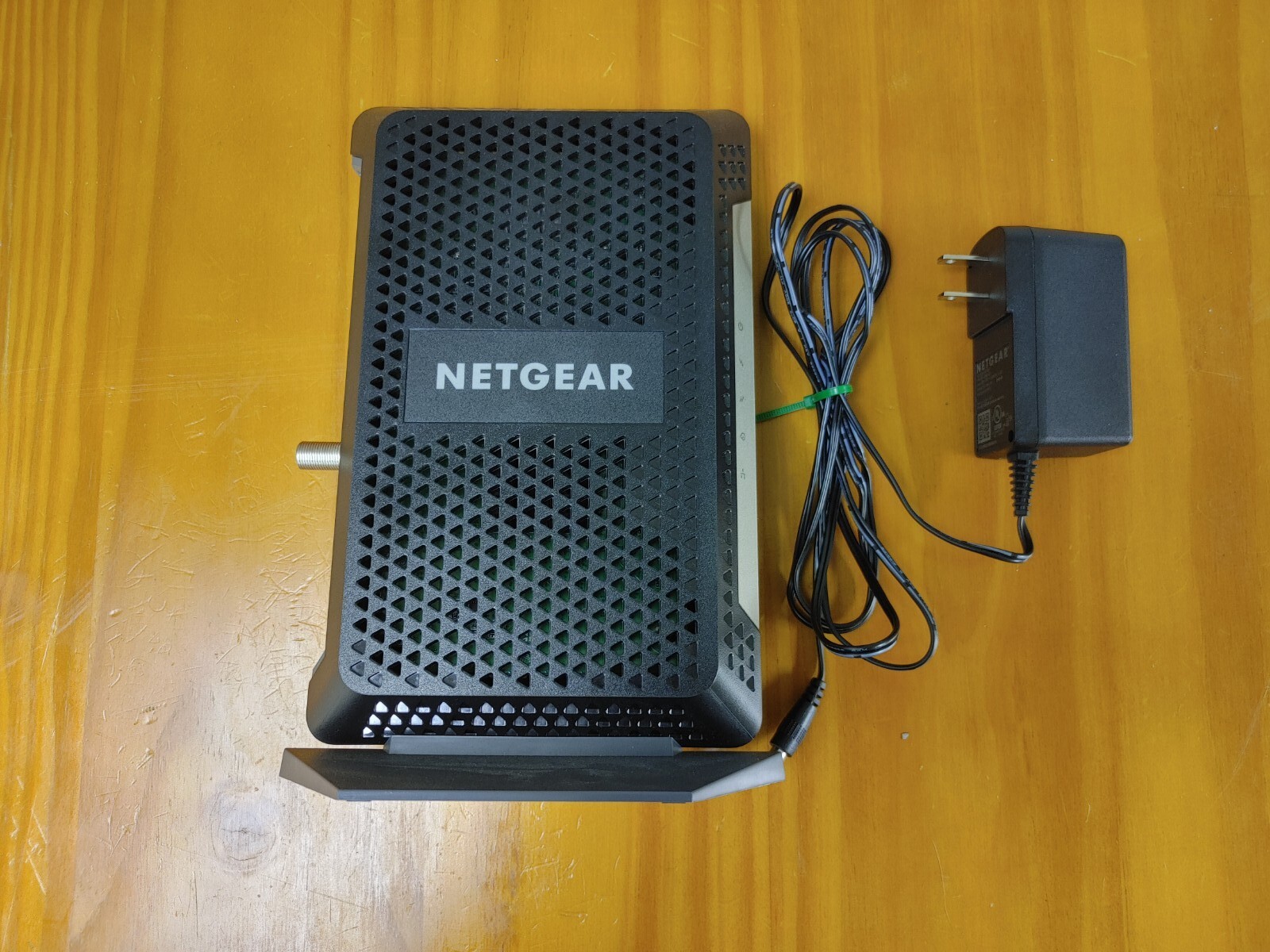 NETGEAR CM1000V2 DOCSIS 3.1 Cable Modem. Used 2 Months.