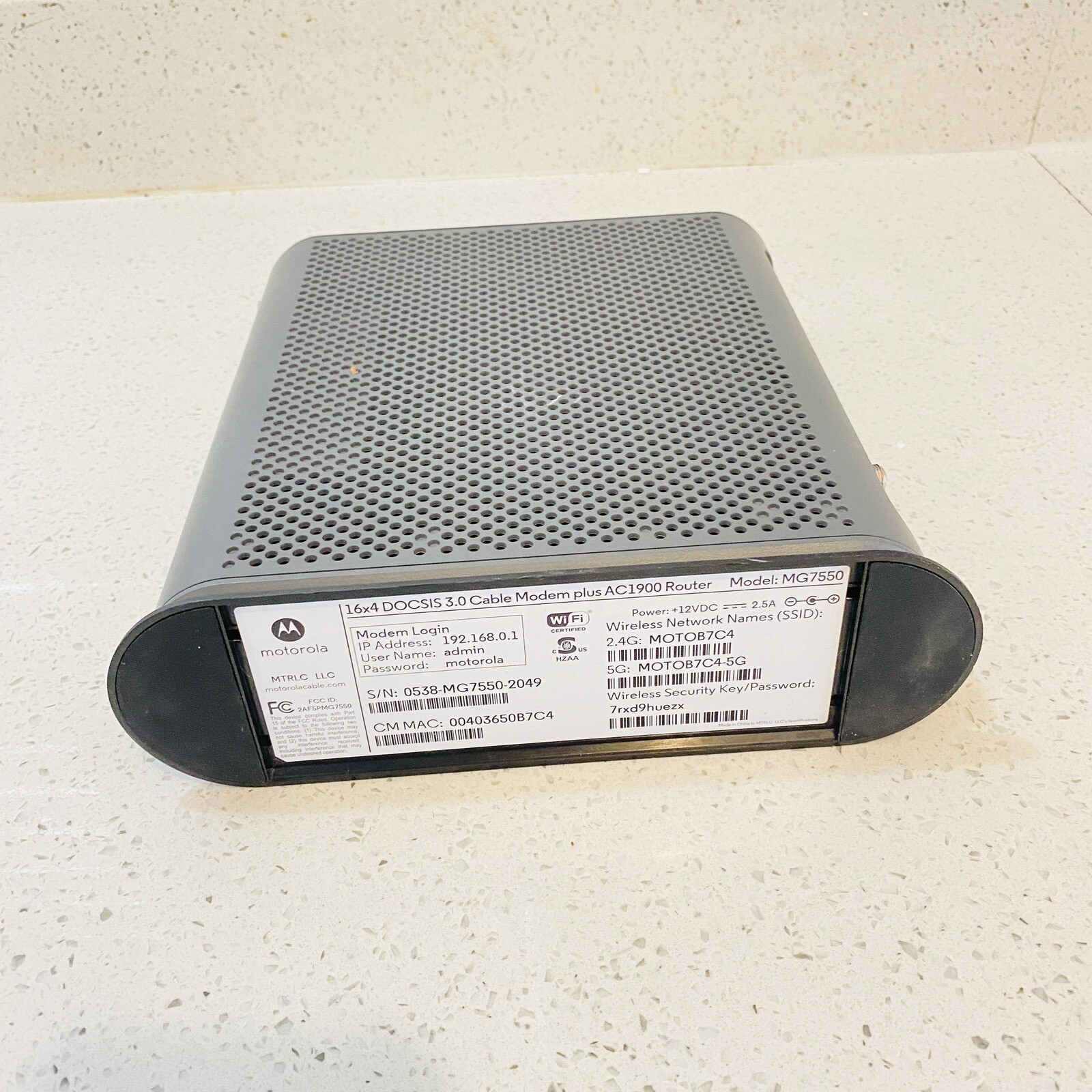 Motorola MG7550 (16×4) Cable Modem + AC1600 Dual Band Wi-Fi Router Tested Works