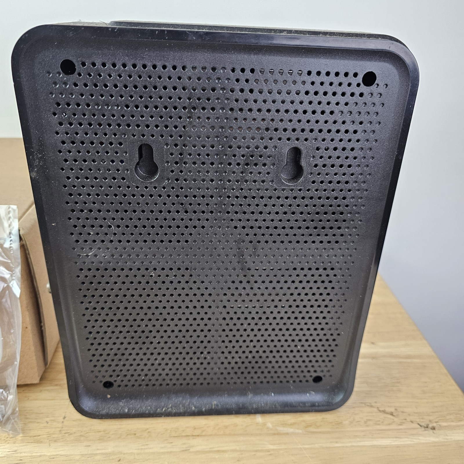 EVO3000GW: Wi-Fi 5 DOCSIS 3.1 Gateway Black Cable Modem WIFI Router Used