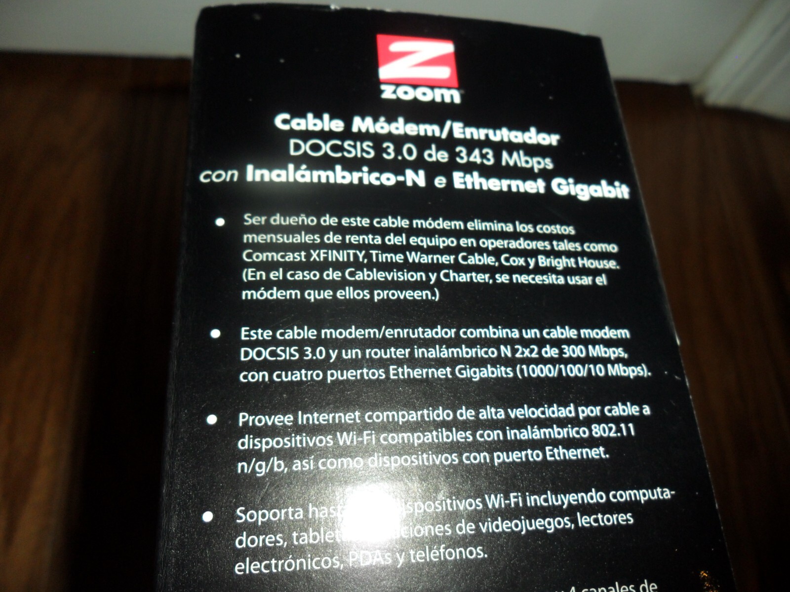 Zoom 5352 DOCSIS 343 Mbps Cable Modem/Router with Wireless-N & Gigabit Ethernet