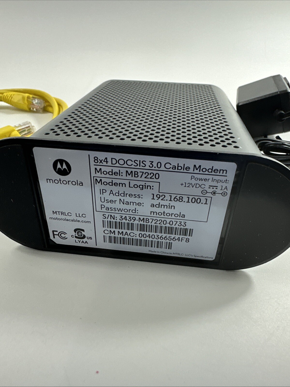 Motorola MB7220 DOCSIS 3.0 Cable Modem – Black