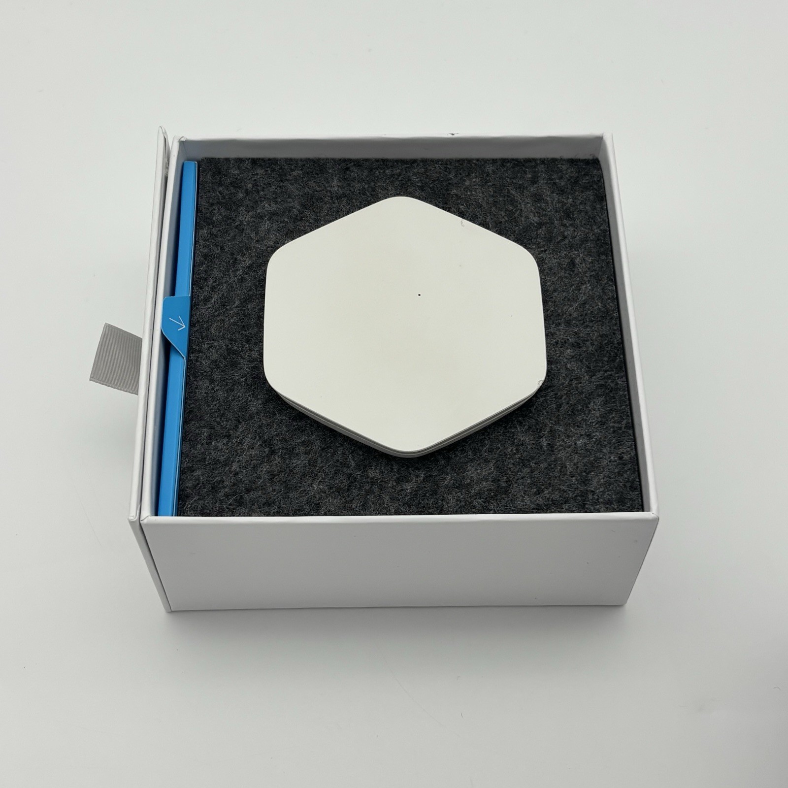 Xfinity xFi Pod 2nd Gen XE2-SG WiFi Range Extender Mesh Router w/ Original Box