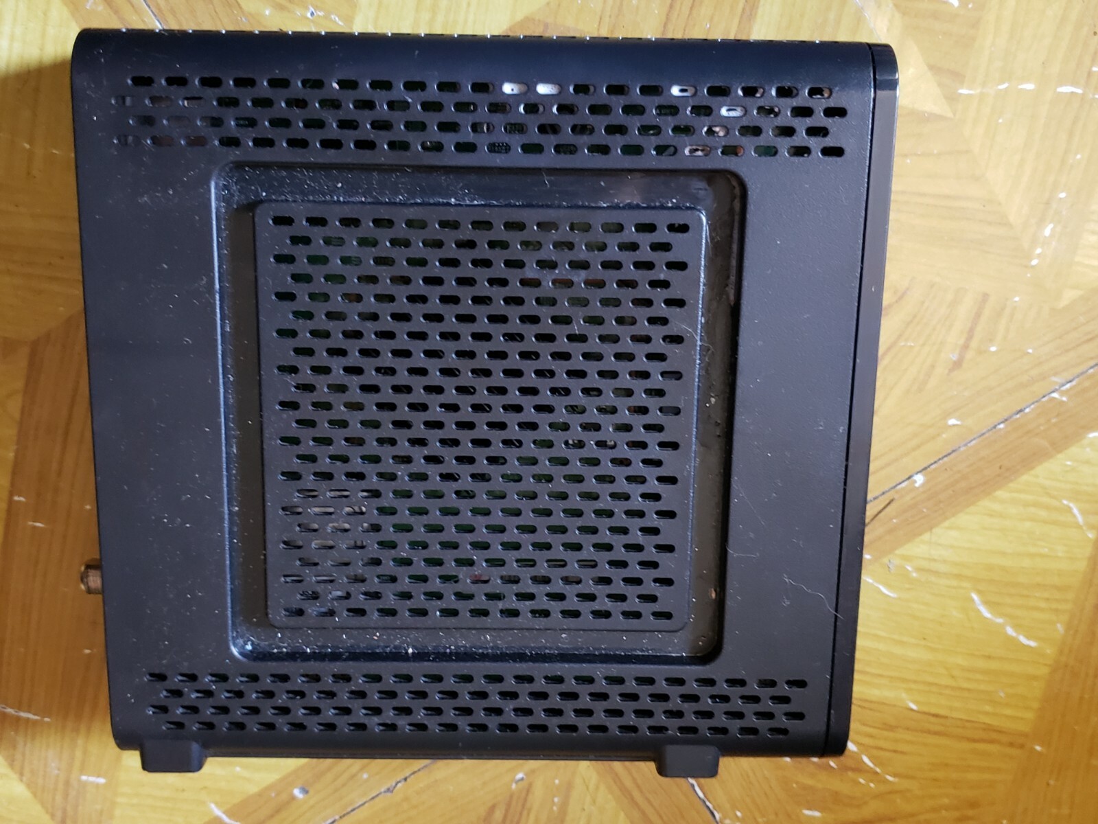6 X Arris TM822A orMotorolla Optimum/Cable Modem Docsis 3.0 Modem read/ask