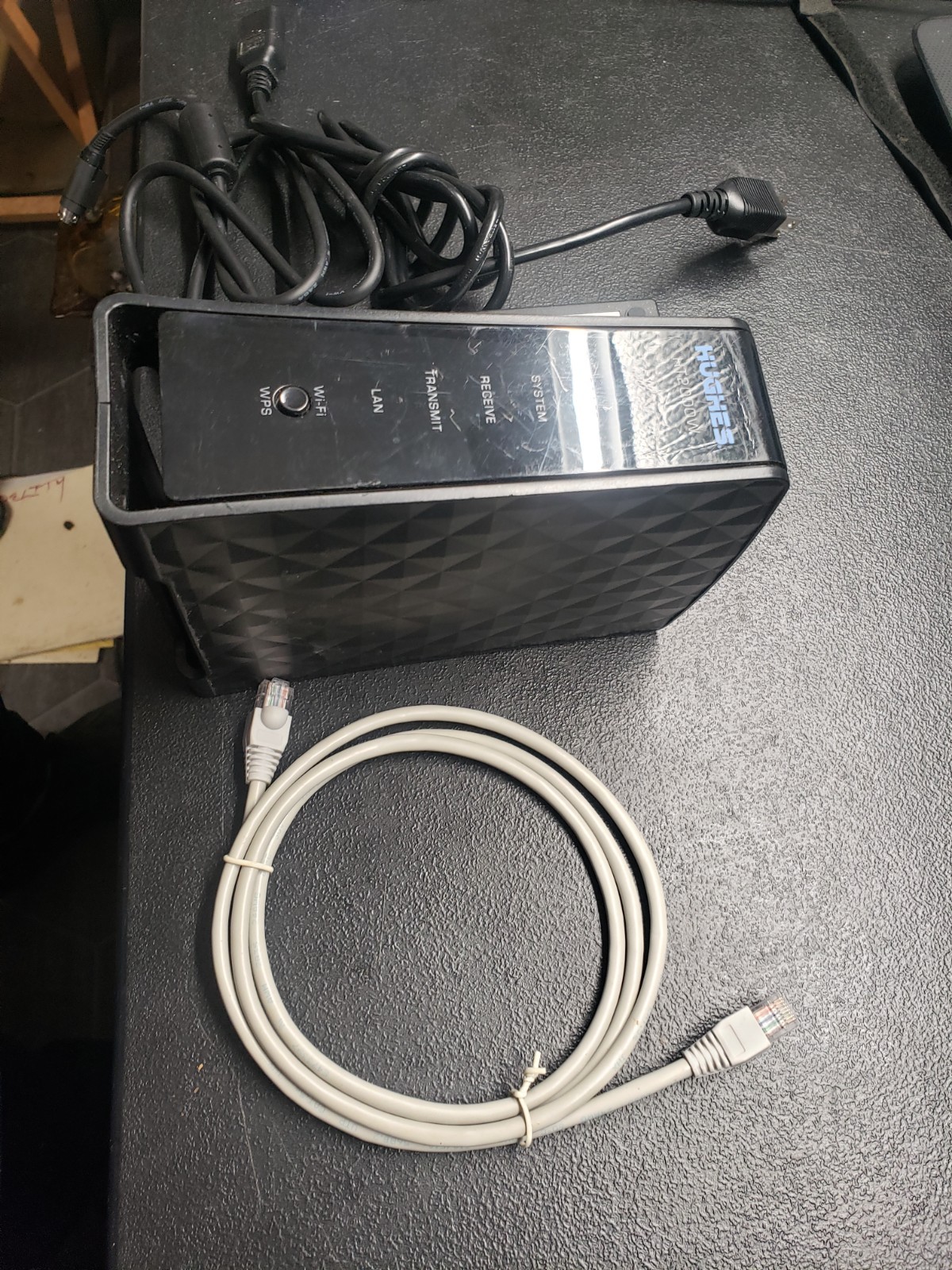 HughesNet HT2000W Dual Band Internet Router, w/Power Supply, Ethernet Cable