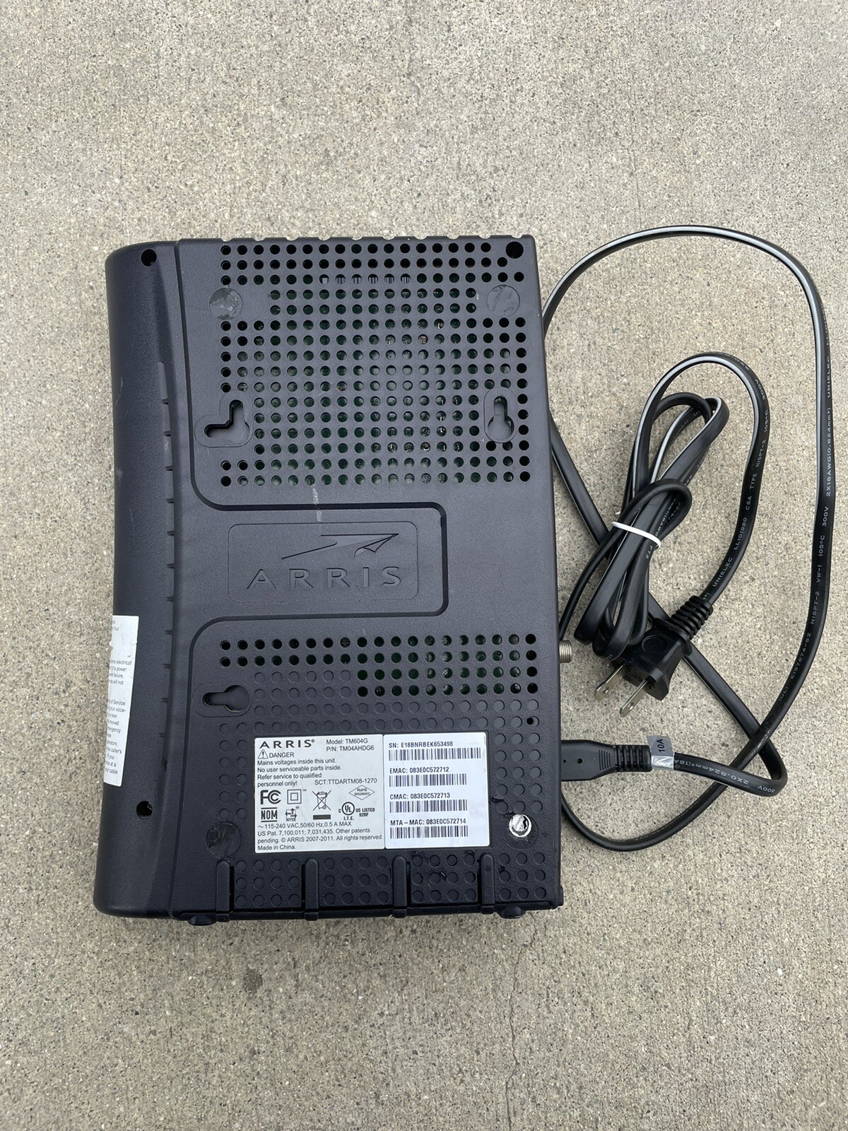 ARRIS TM604G Cable Touchstone Telephony Modem – Model TM604G