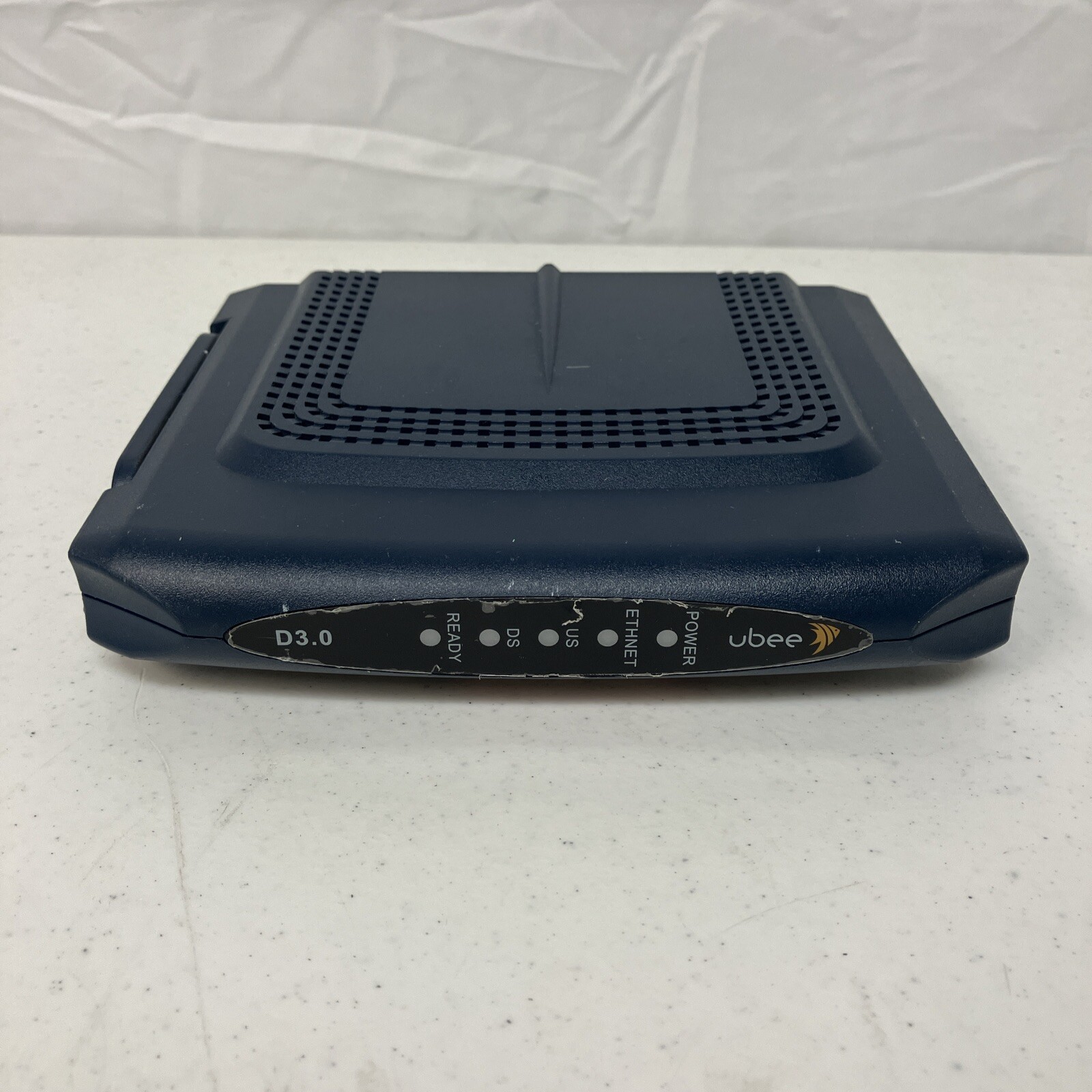 ubee d3.0 comcast modem untested as is Scratches See Pictures