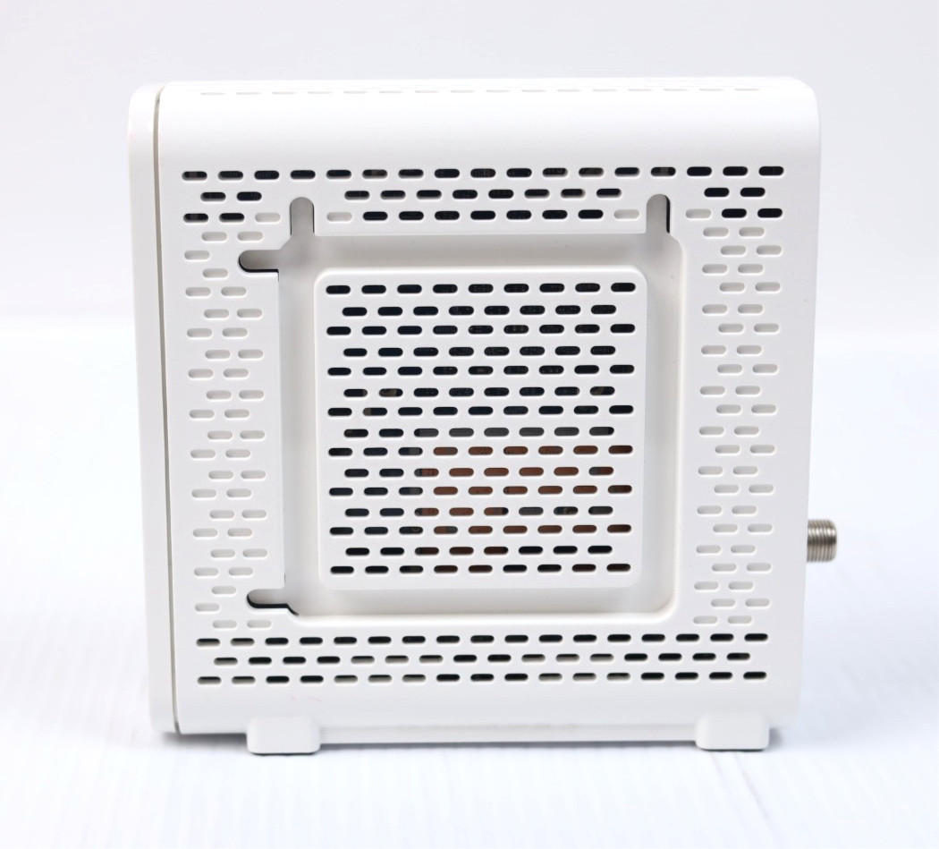 ARRIS SB8200 Cable Modem Fast DOCSIS 3.1 32×8 Gigabit Cable Modem r912