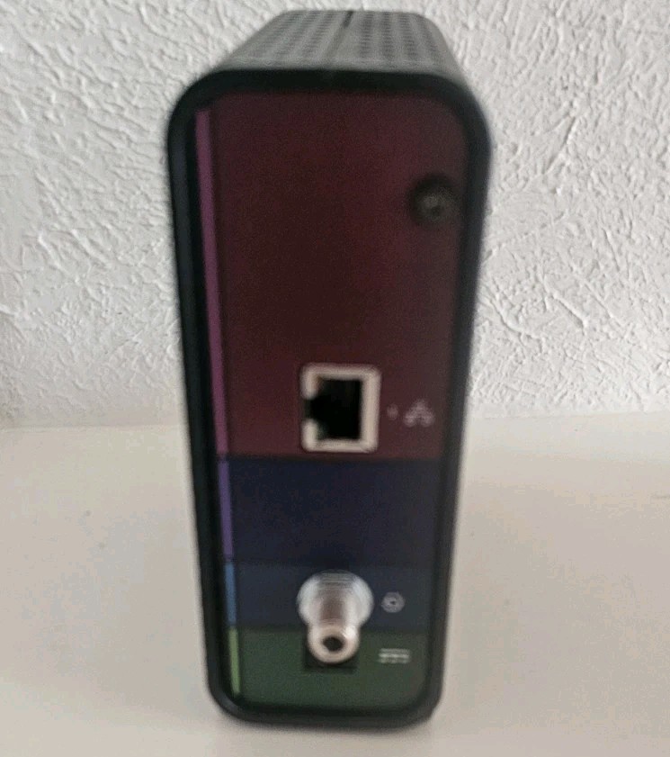 ARRIS SB6183 686 Mbps Cable Modem, White – 59243200300 No Power Supply