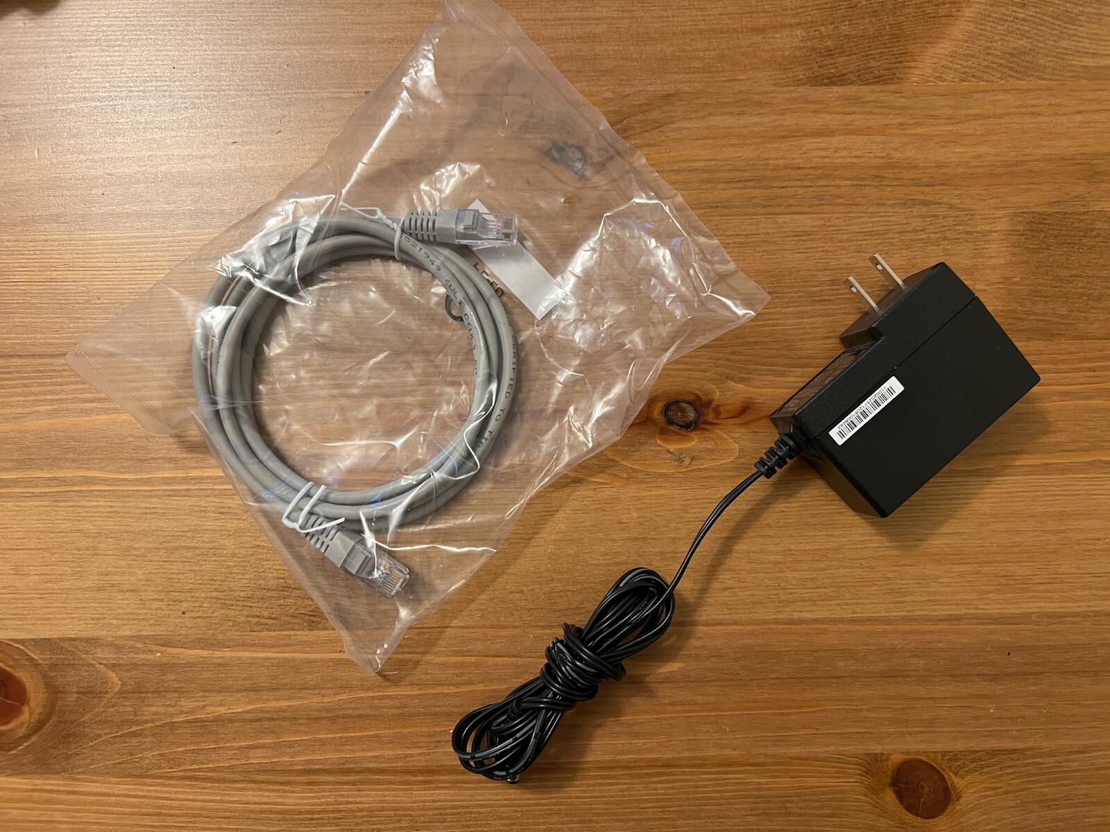 Motorola ARRIS SB6121 SURFboard Cable Modem.