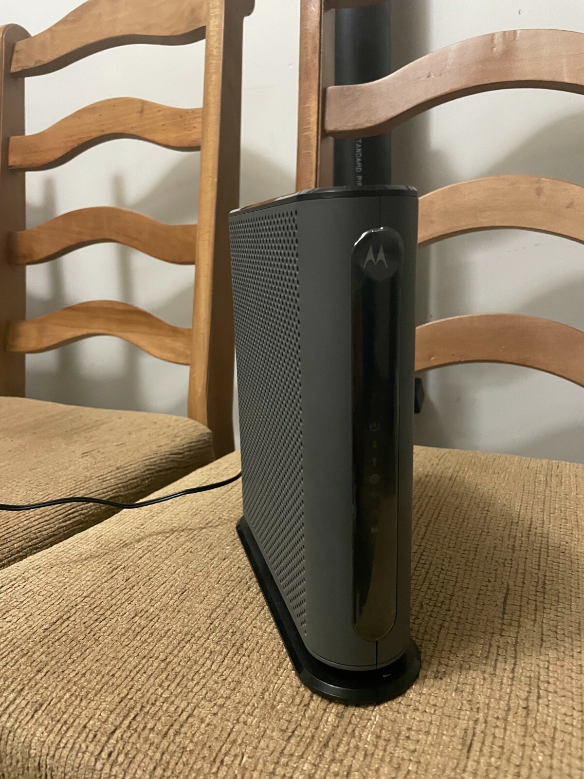 Motorola MG7540 AC1900 Dual-Band DOCSIS 3.0 Cable Modem Router
