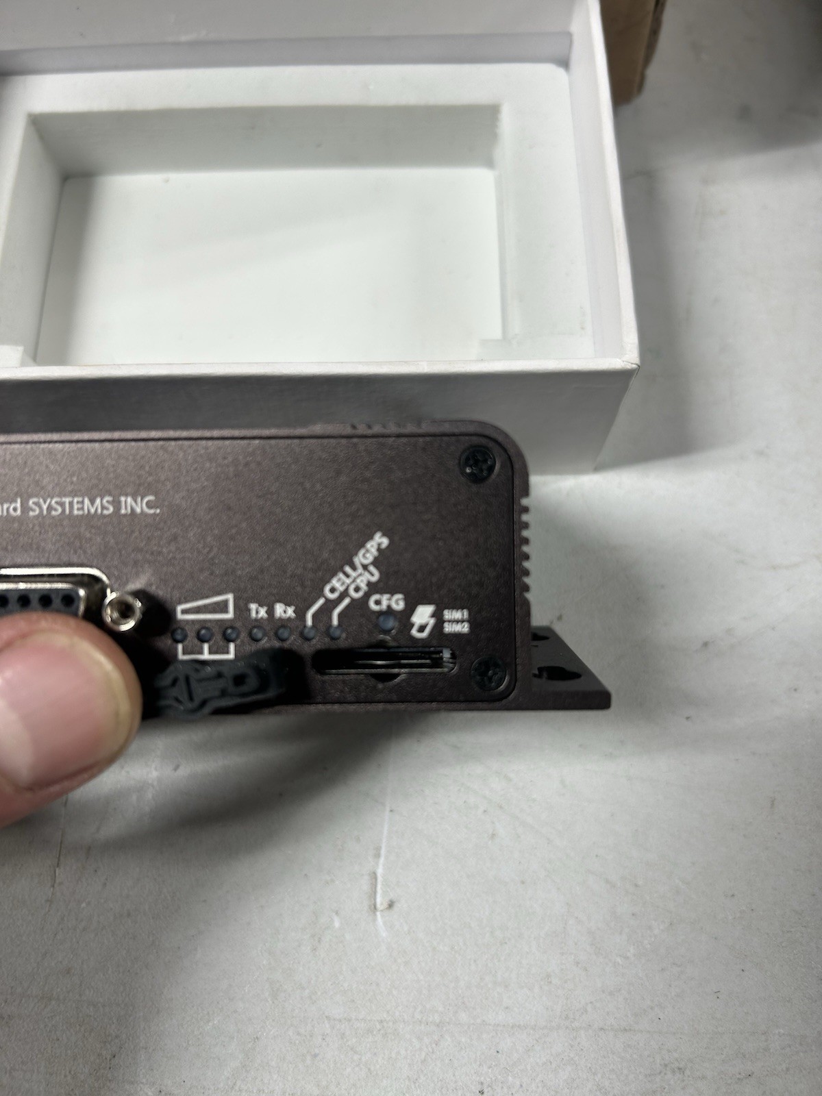 IPn4Gii 4G LTE Dual SIM Dual Ethernet Serial USB Gateway POE Microhardware