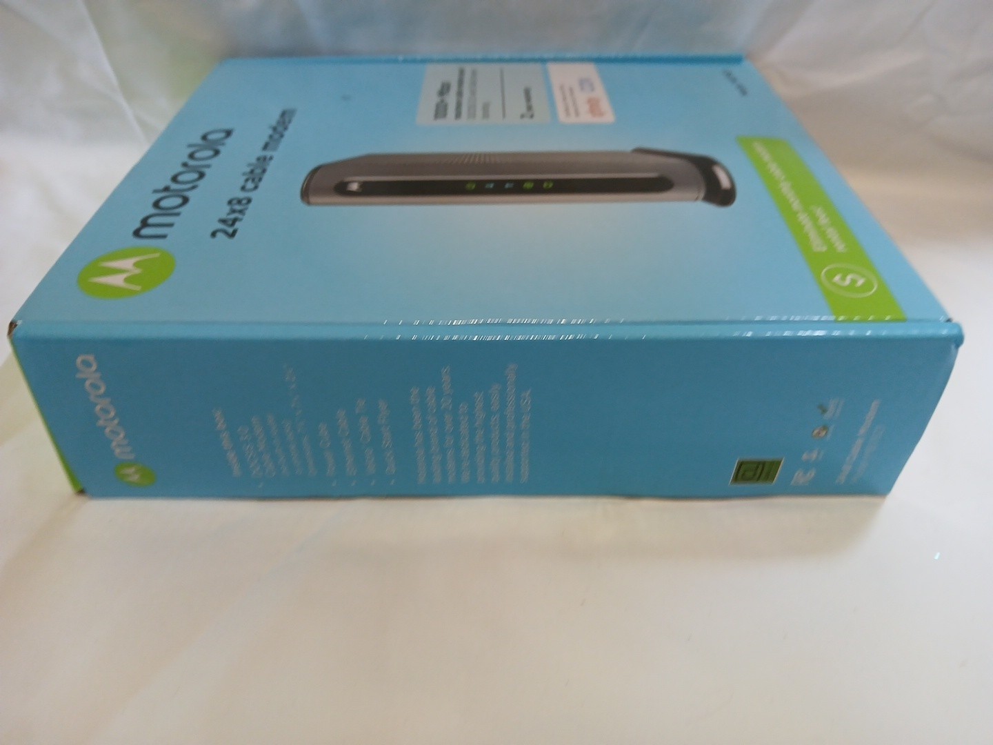 Motorola 24×8 Cable Modem DOCSIS 3.0 Model No. MB7621 Gently Used 1000+ Mbps