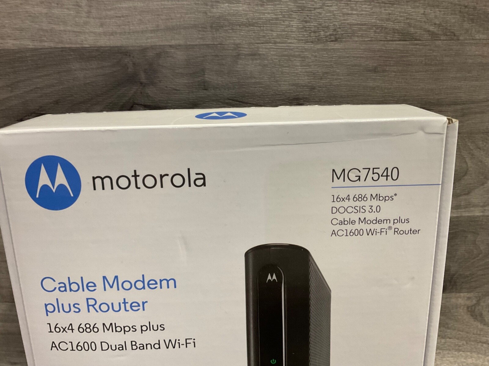 Motorola MG7540 DOCSIS 3.0, 16×4 Cable Modem WIFI Router 2.4G / 5G
