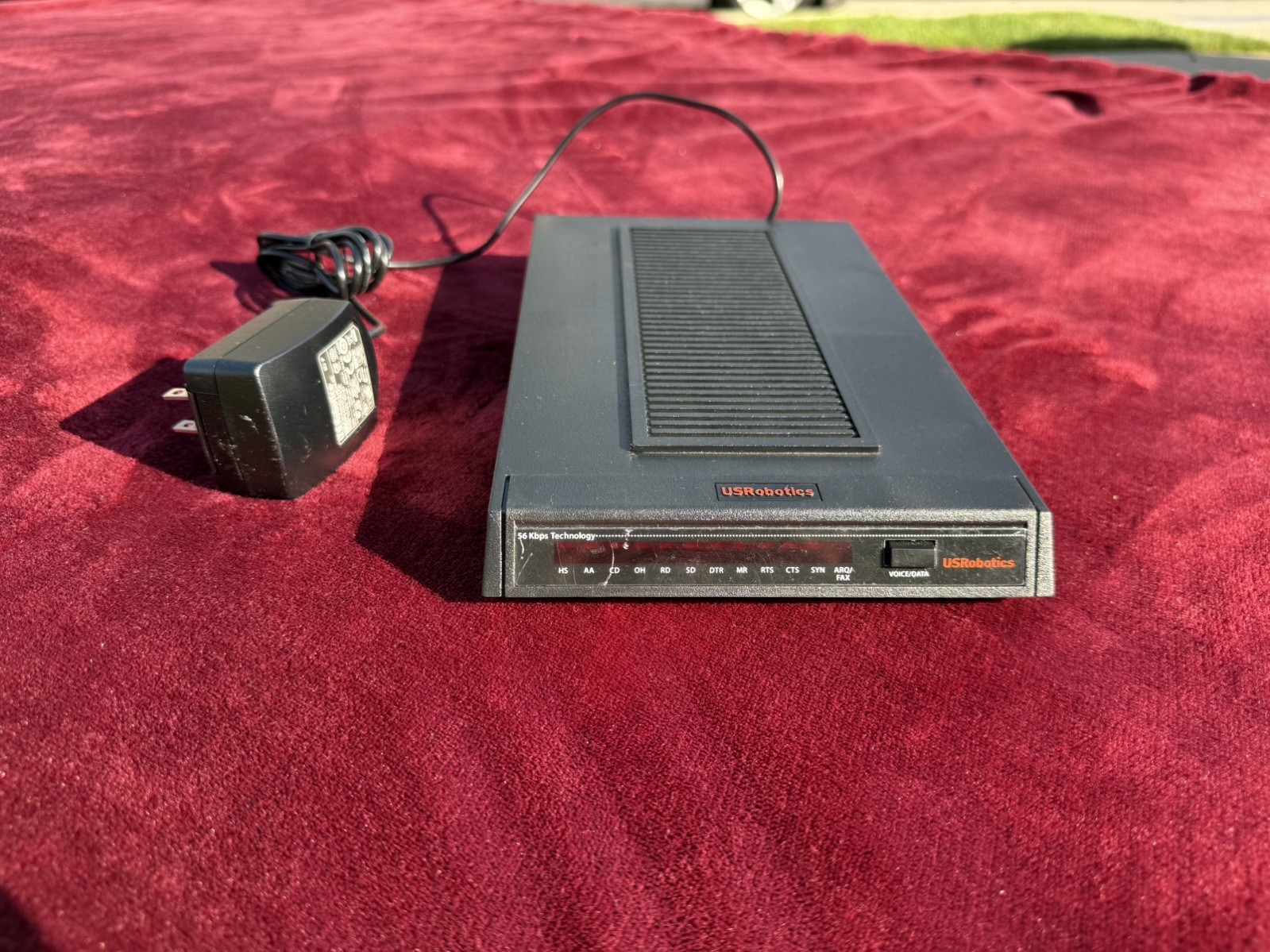USRobotics Courier USR3453C 56 K Modem