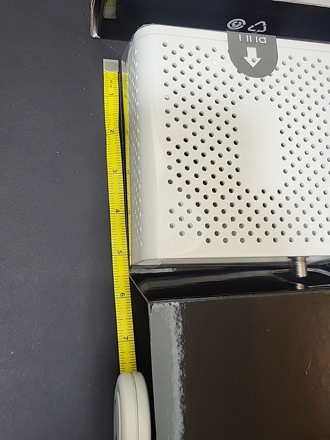 ARRIS SB6183 686 Mbps Cable Modem, White Box Part No. 593725-005 New Open Box