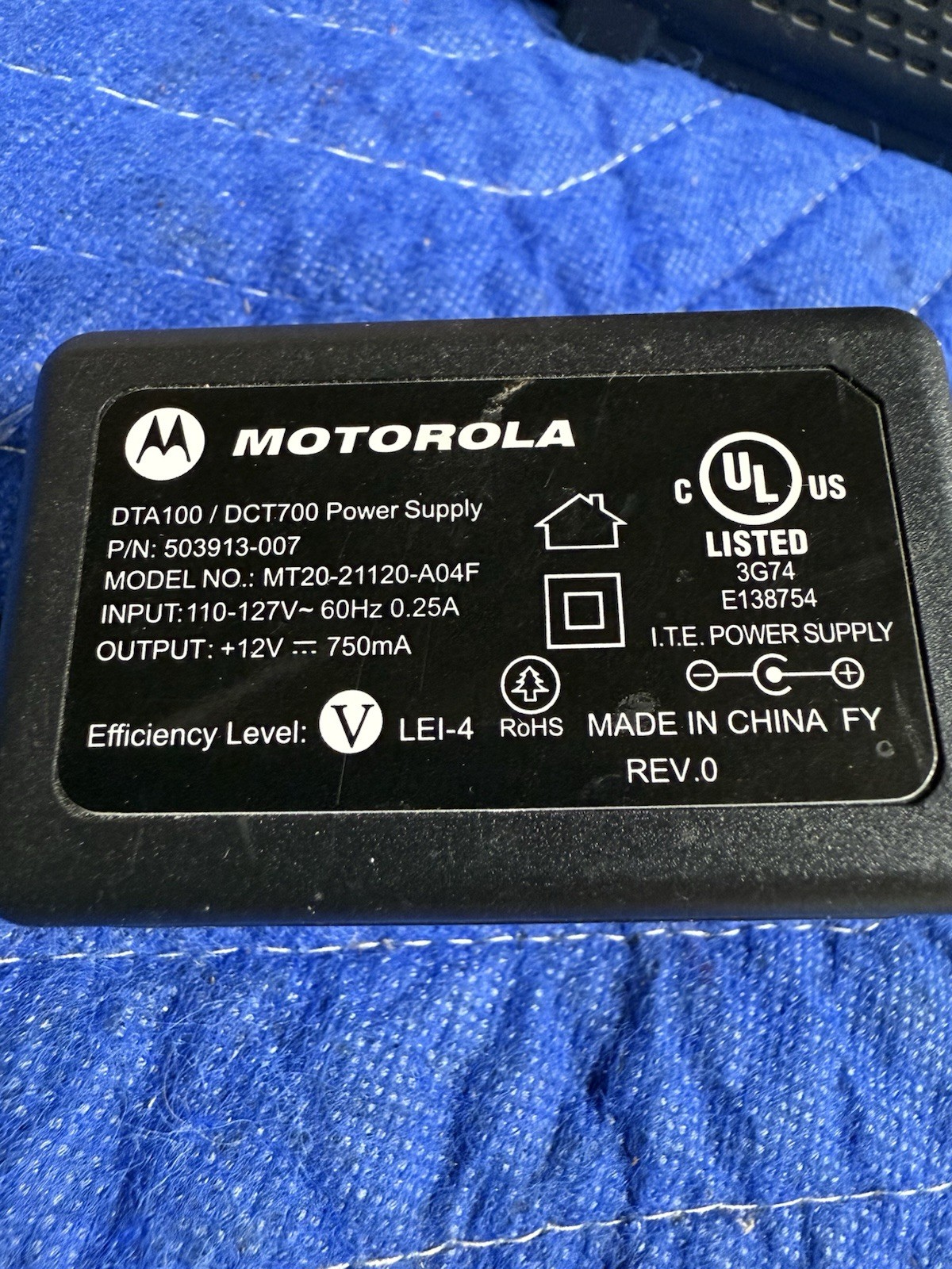 ARRIS Motorola SB6121 SURFboard DOCSIS 3.0 Cable Modem