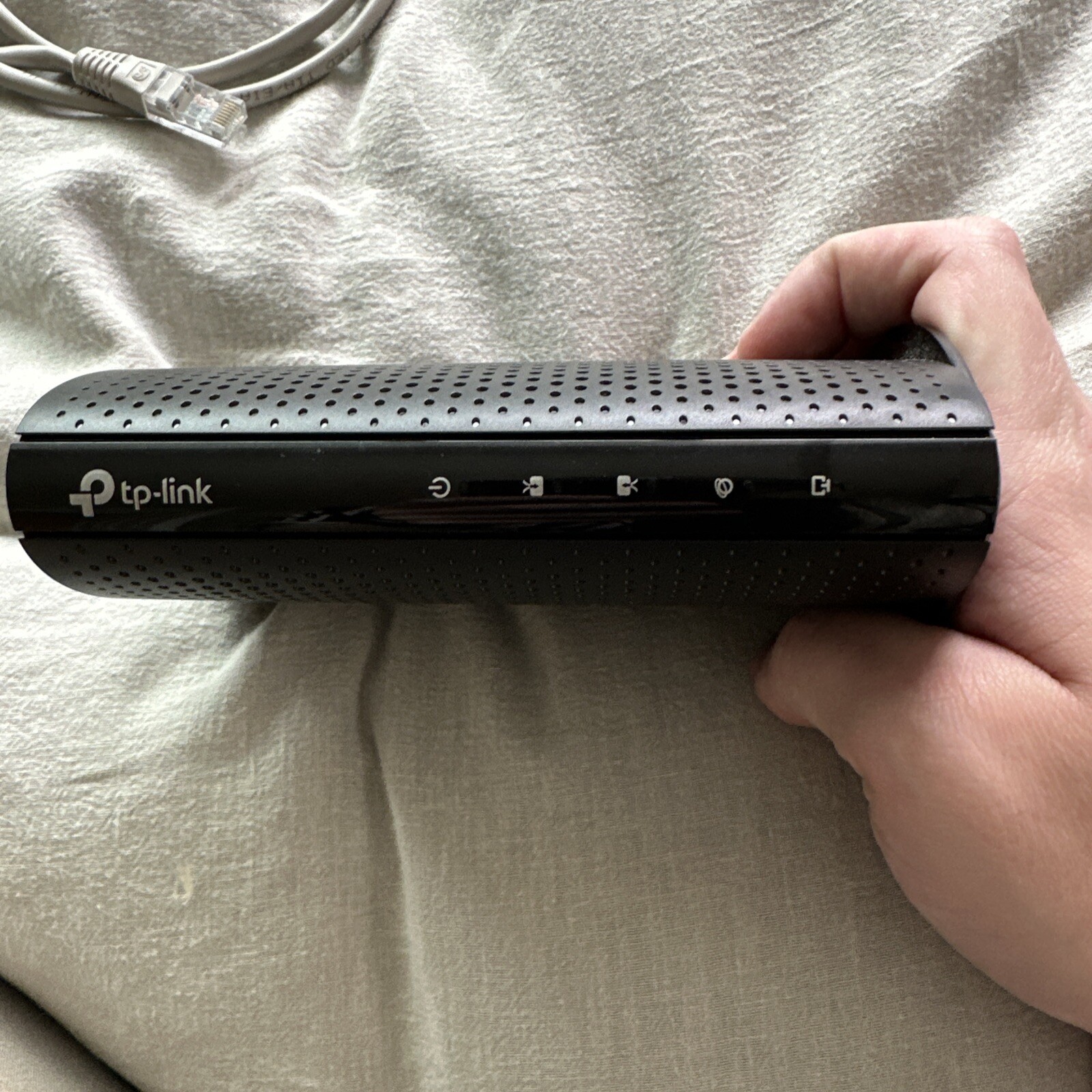 TP-Link TC-7610 300Mbps Wireless N DOCSIS 3.0 High Speed Cable Modem | OPEN BOX