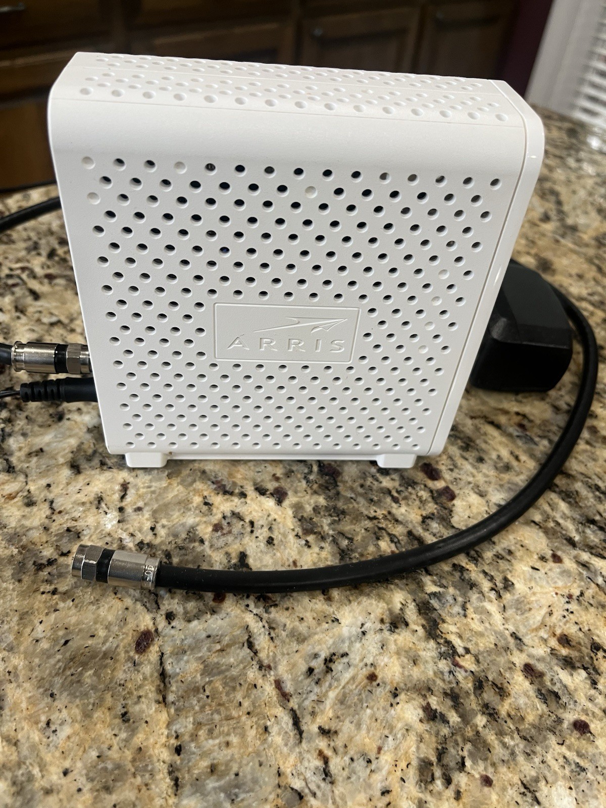 ARRIS SB6183 686 Mbps Cable Modem, White – 592431-003. Perfect Condition.