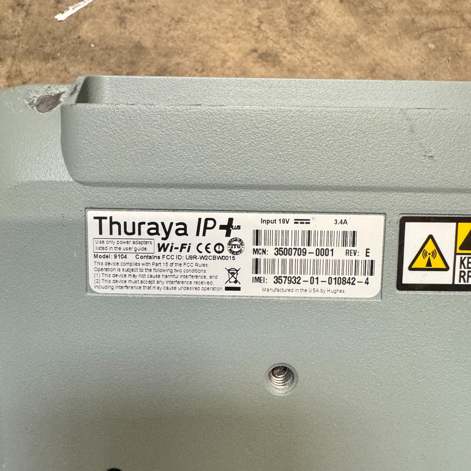 Thuraya IP+ Hughes 9104 Satellite Wi-Fi Terminal Modem No Battery & Adapter