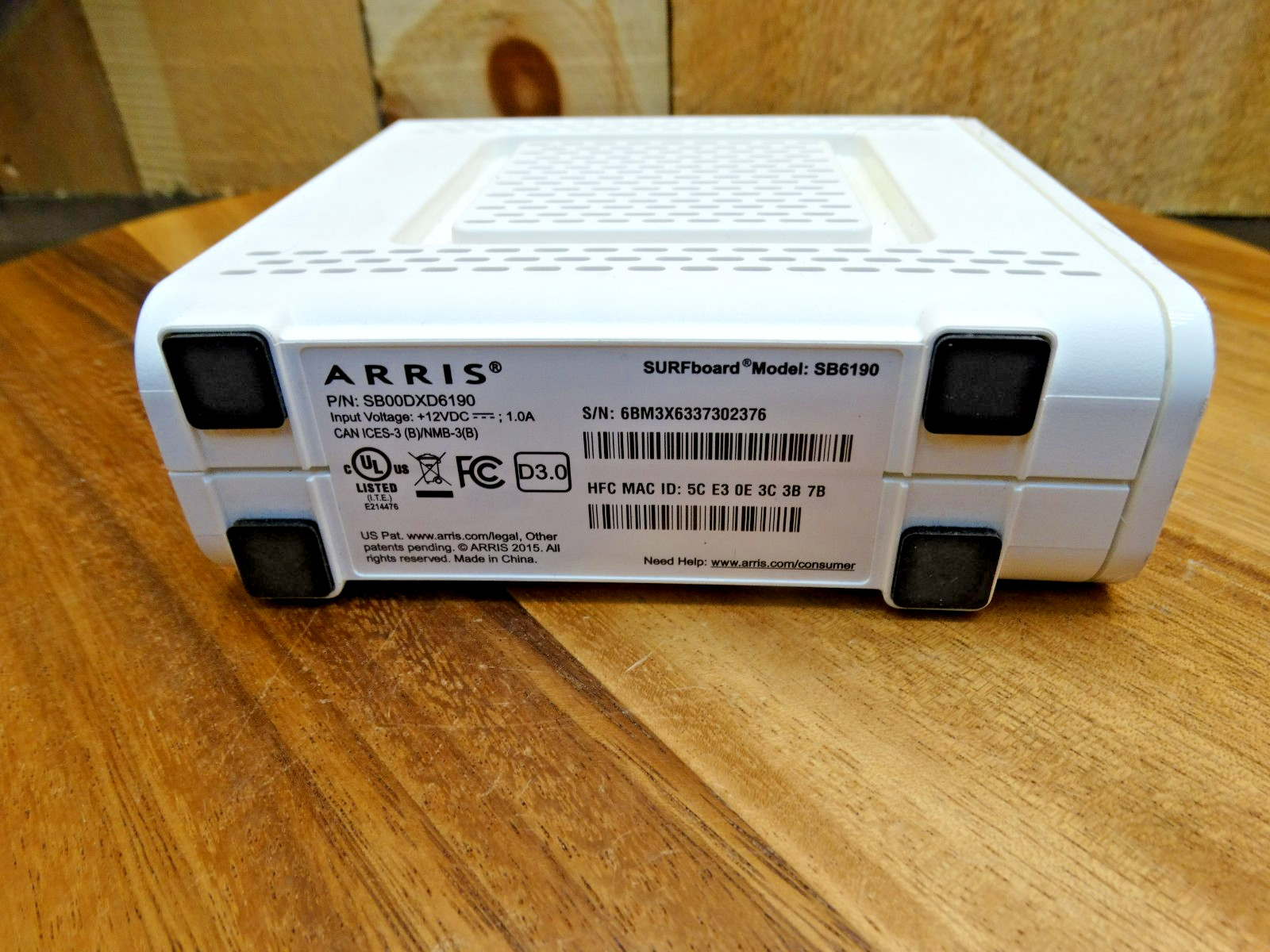 ARRIS SURFboard DOCSIS 3.0 Cable Modem SB6190