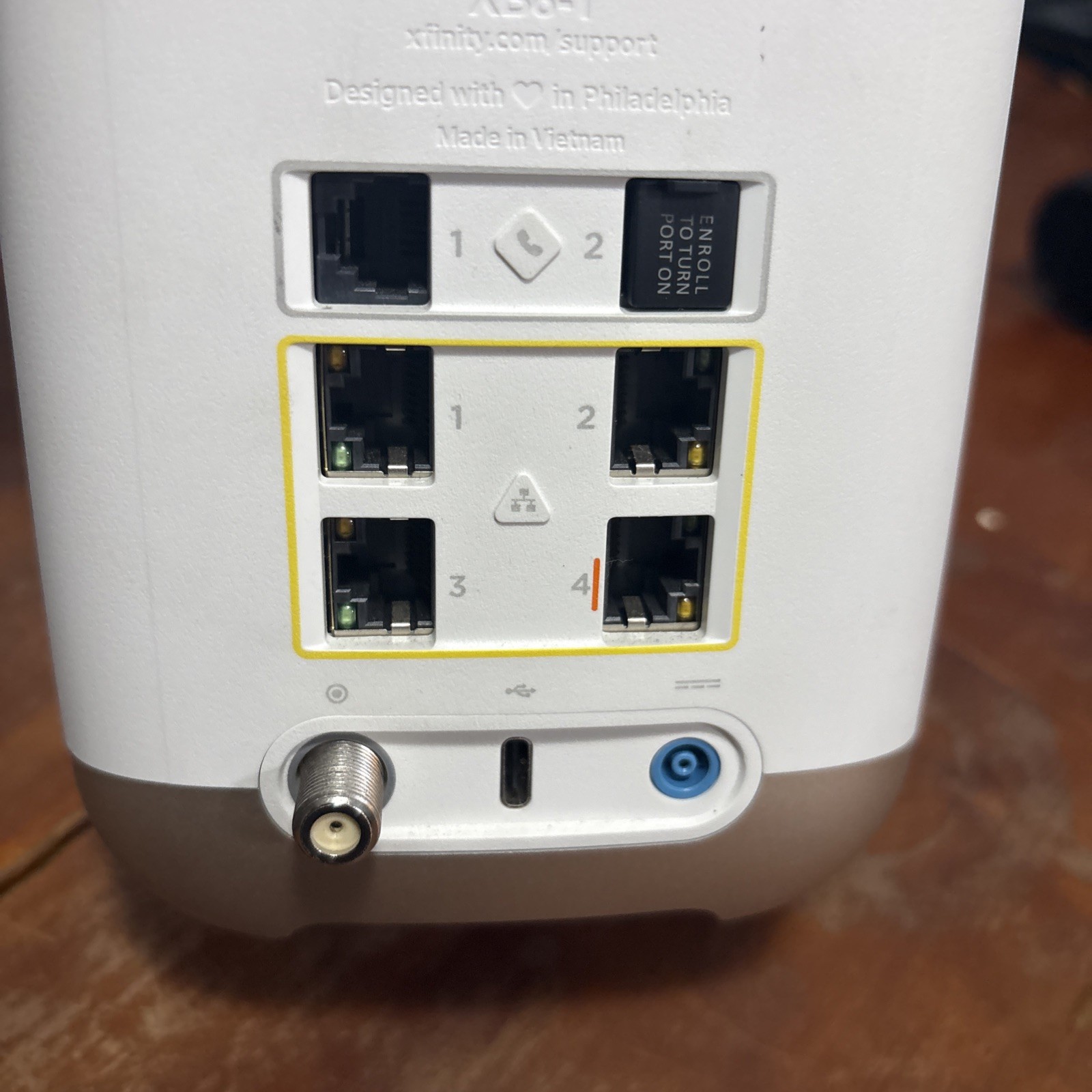 Xfinity XFi Gateway Router XB8-T Triband Wifi CGM4981COM No Power Cord