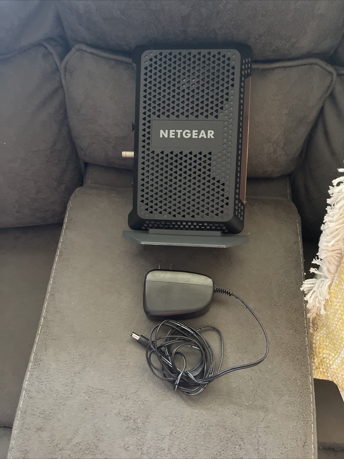 NETGEAR Nighthawk CM1100 Cable Modem