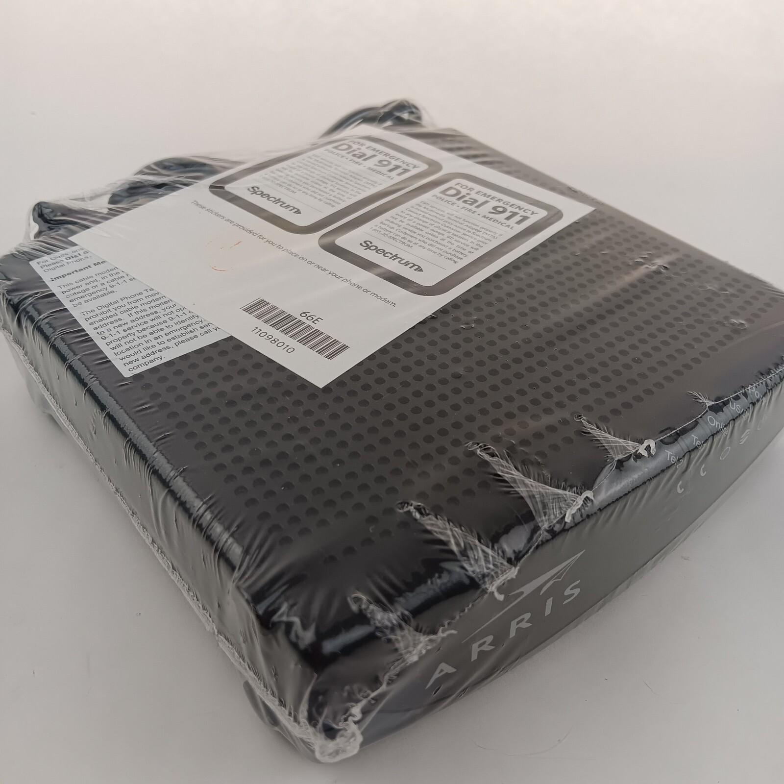ARRIS Touchstone DOCSIS 3.0 Upgraded 16×4 Modem – Black