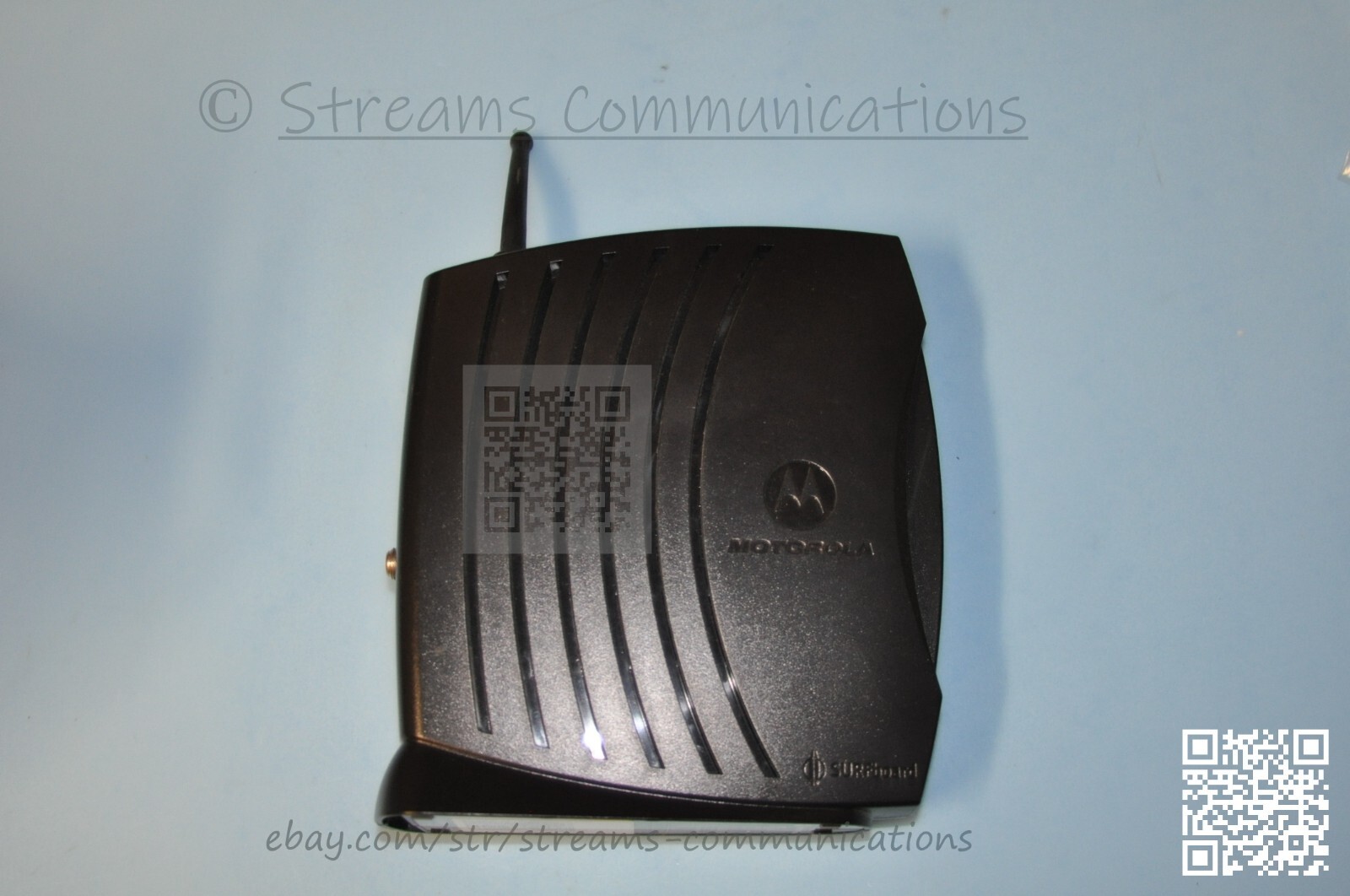 Motorola Surfboard Wireless Cable Modem Gateway Model SBG900 w/AC Adapter 494020