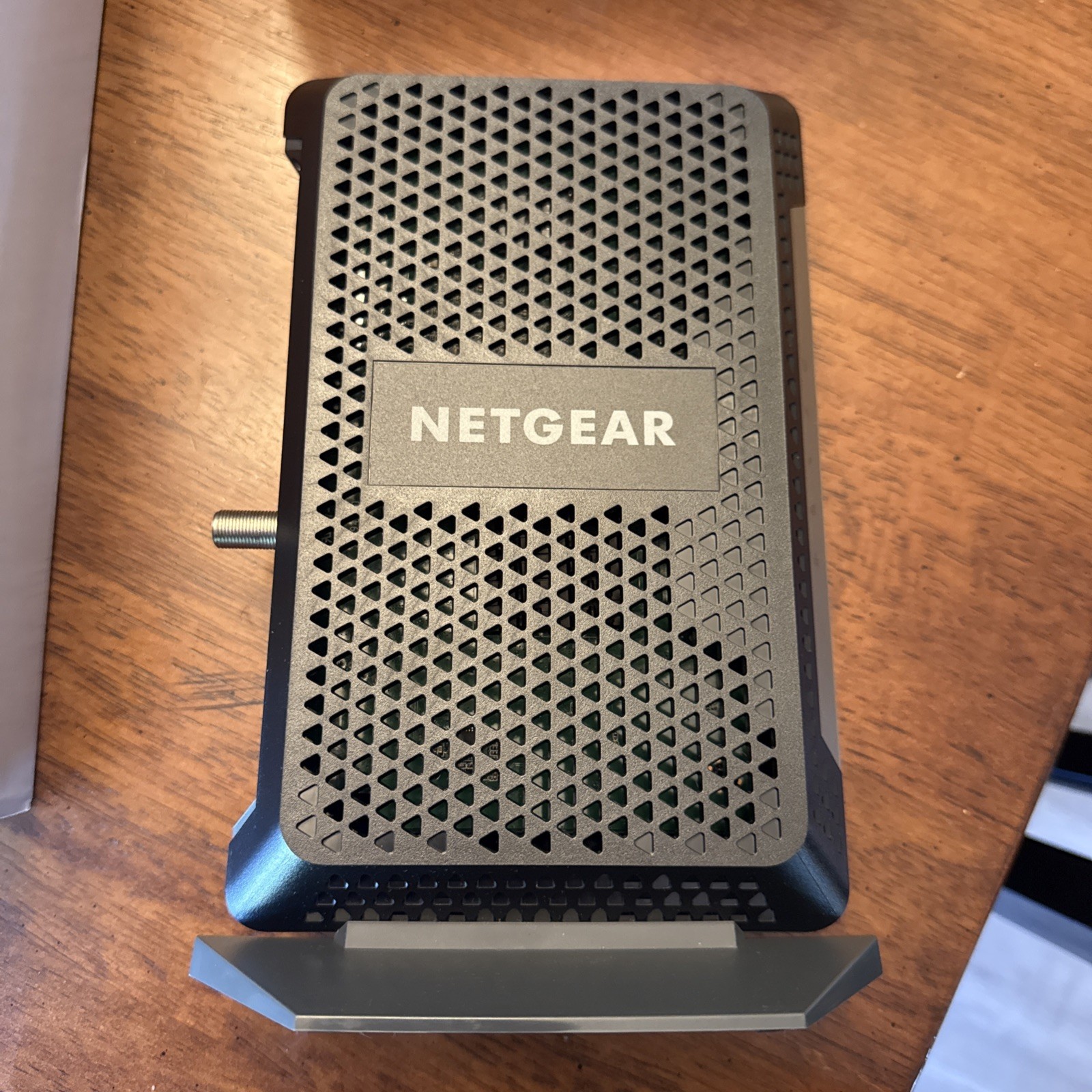 NEW NETGEAR CM1000 Ultra High Speed Cable Modem DOCSIS 3.1 Xfinity Spectrum Cox