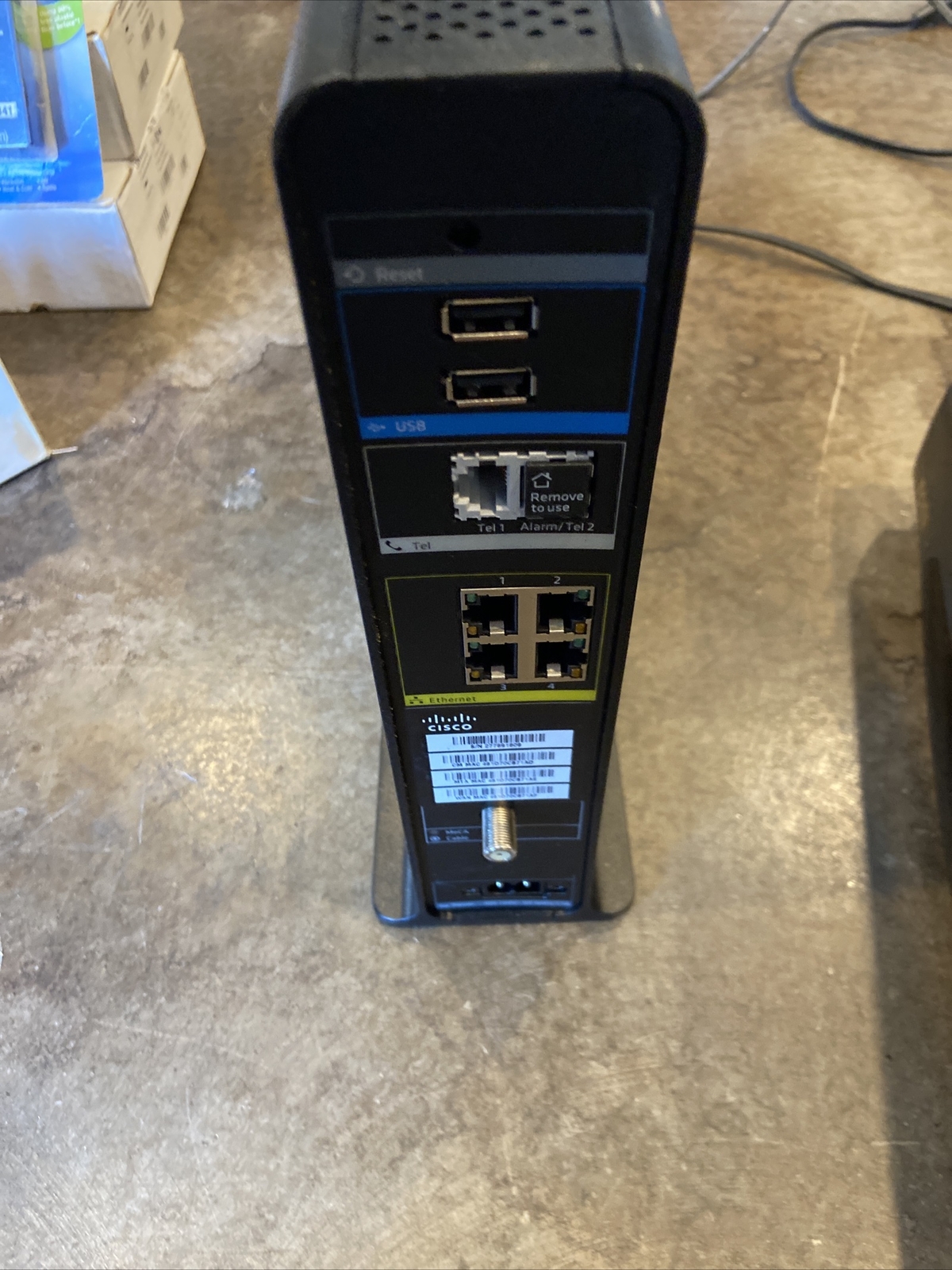 Technicolor DPC3941B Comcast Business Dual Band WiFi Cable Modem Router