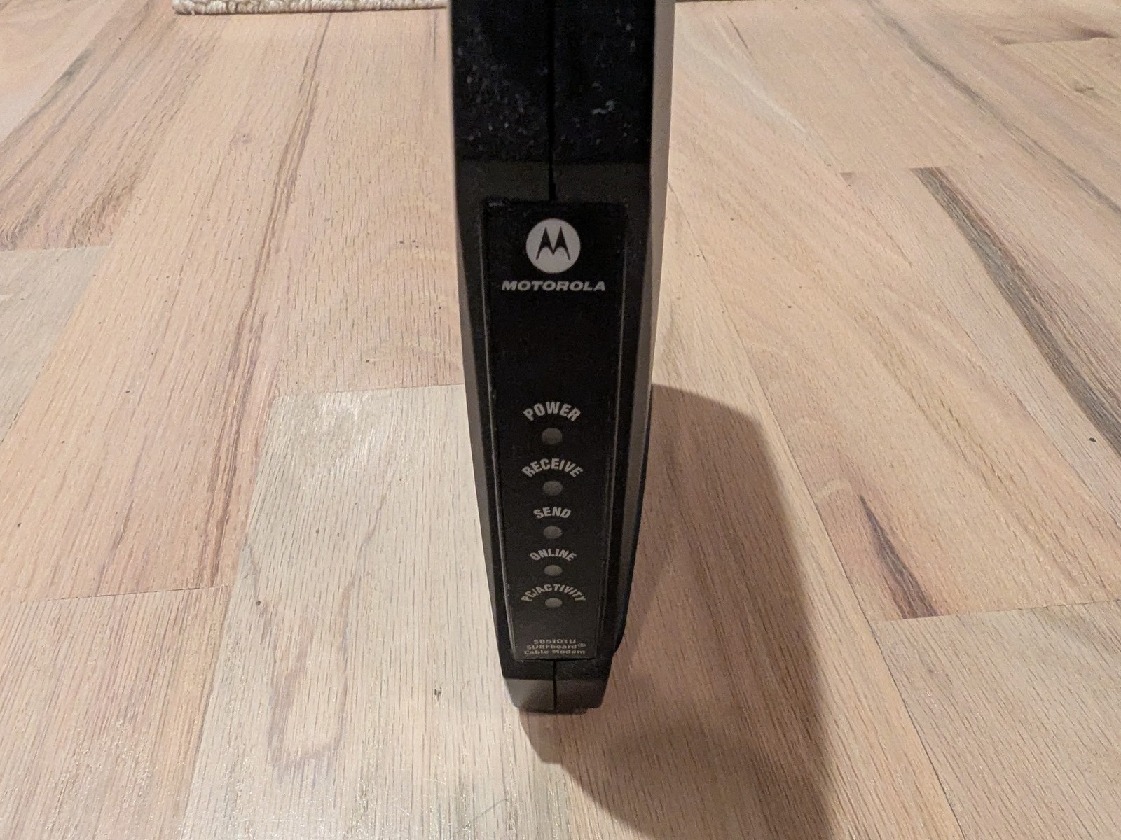 Lot of 2 Vintage Motorola SURFboard DOCSIS 2.0 Cable Modems SB5101U and Dome