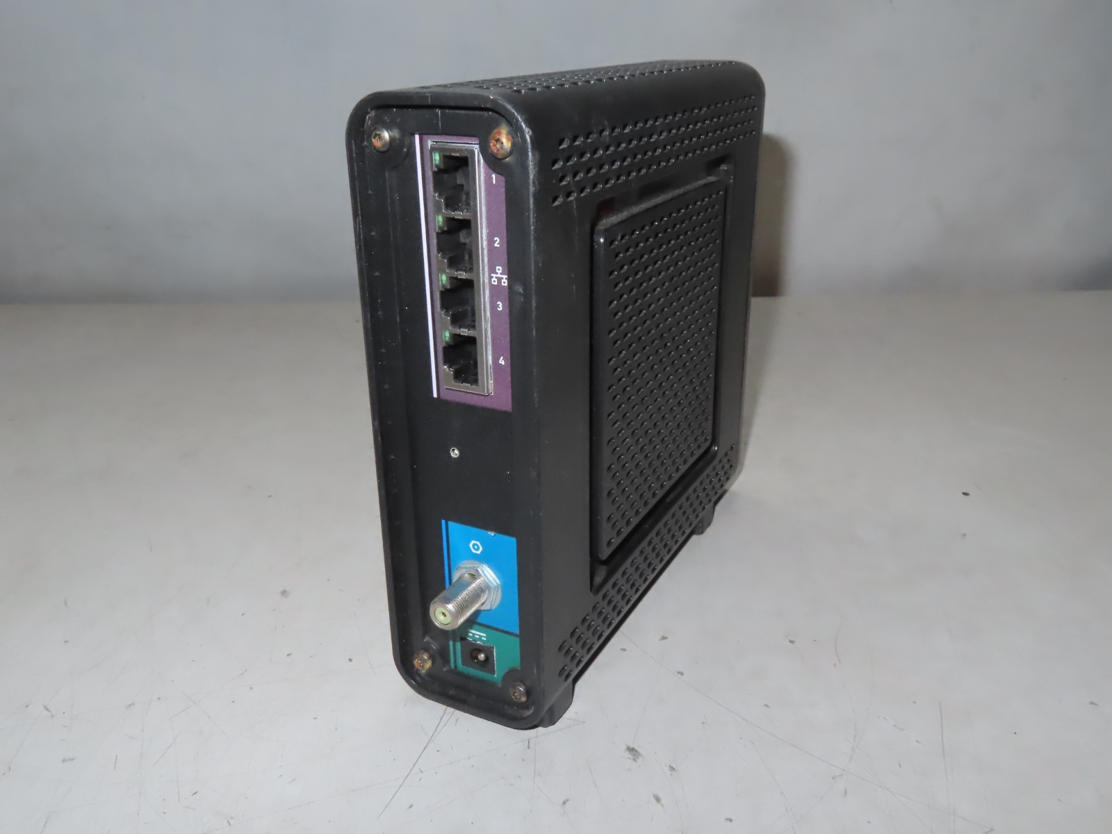 Motorola SBG6580 DOCSIS 3.0 Wireless Cable Modem Router Gateway Comcast Xfinity