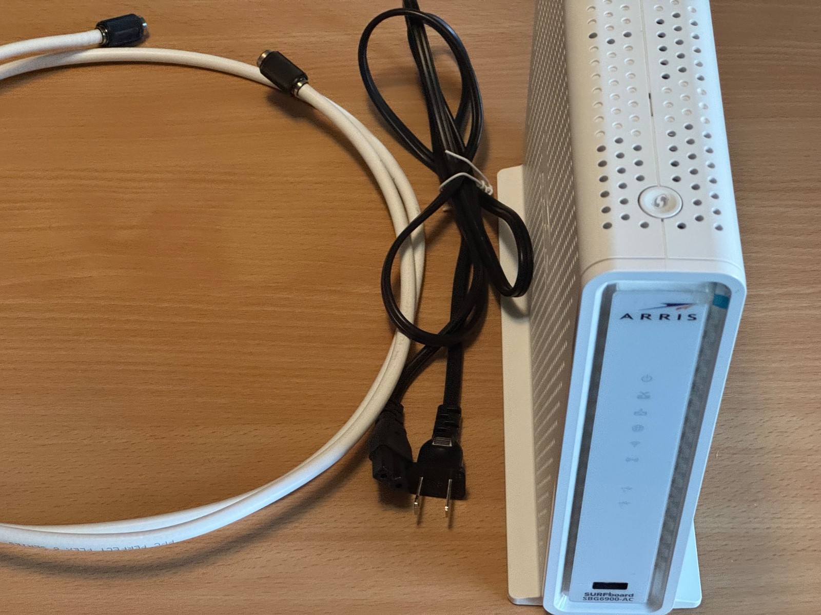 ARRIS SURFboard SBG6900AC Docsis 3.0 Cable Modem