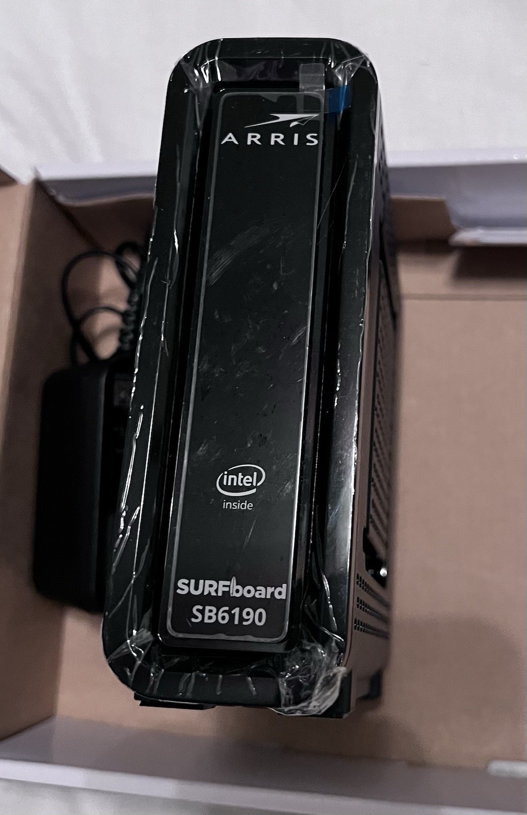 Arris Surfboard SB6190 Cable Modem DOCSIS 3.0 Cox, Spectrum, Xfinity