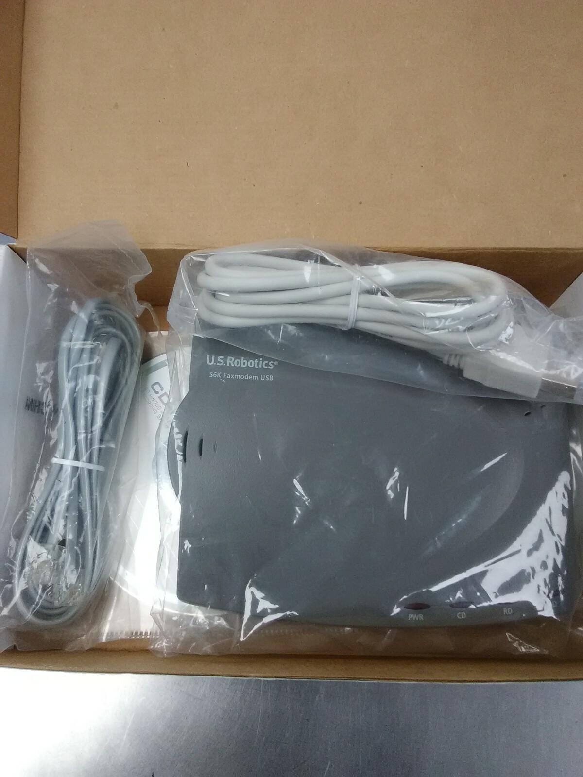 US ROBOTICS USR5633A 56K FAXMODEM USB MODEL 5633 EXTERNAL