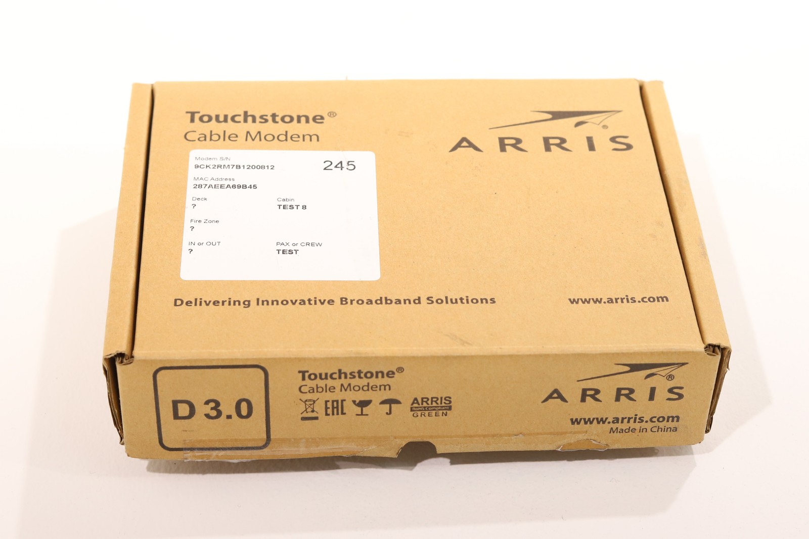 ARRIS CM820B DOCSIS 3.0 Cable Modem W/Power & Patch Cord Cable P/N: TC00XLD820