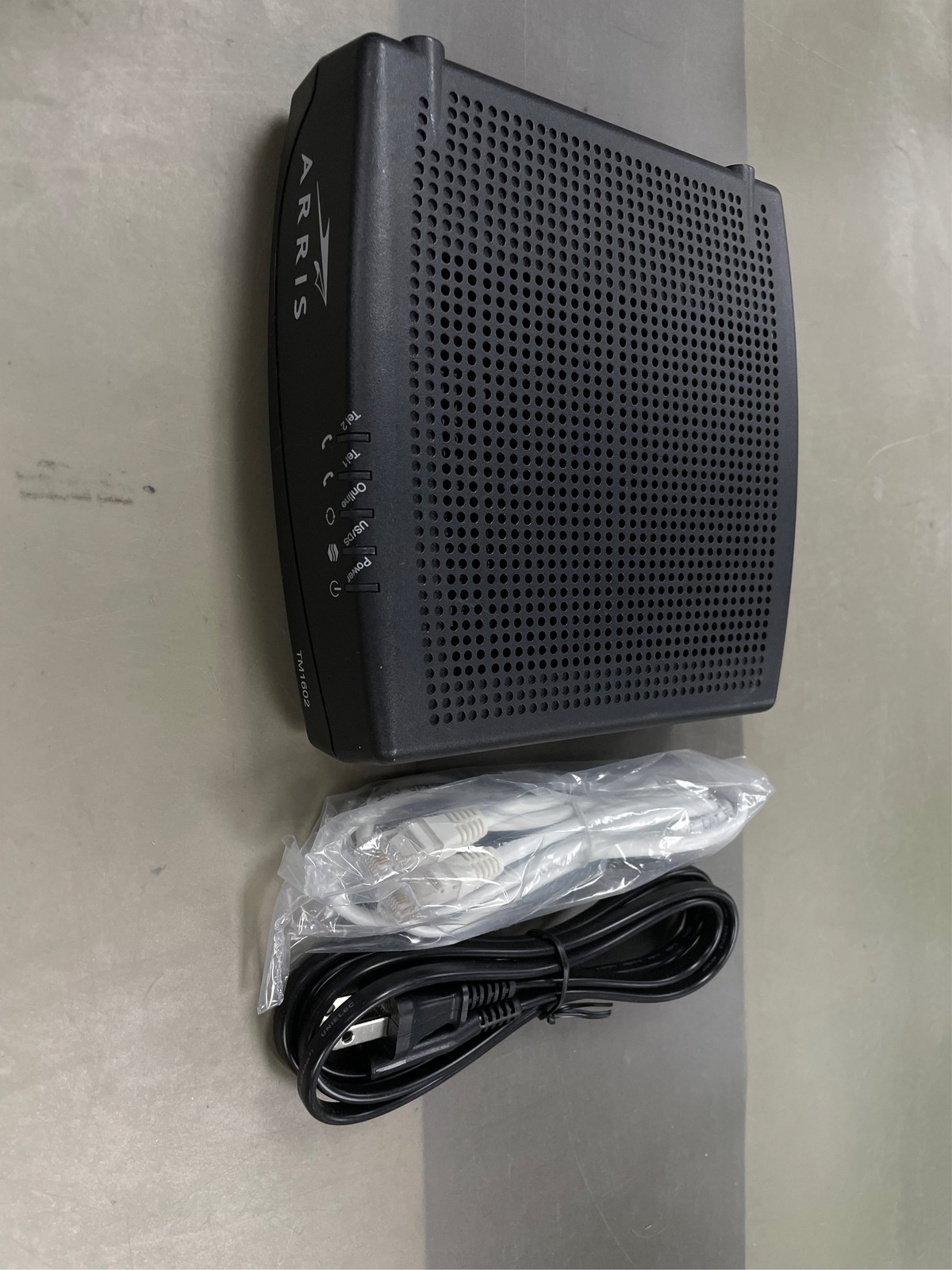 ARRIS TM1602A Docsis 3.0 16×4 Telephony Modem Optimum & TWC (Renewed)