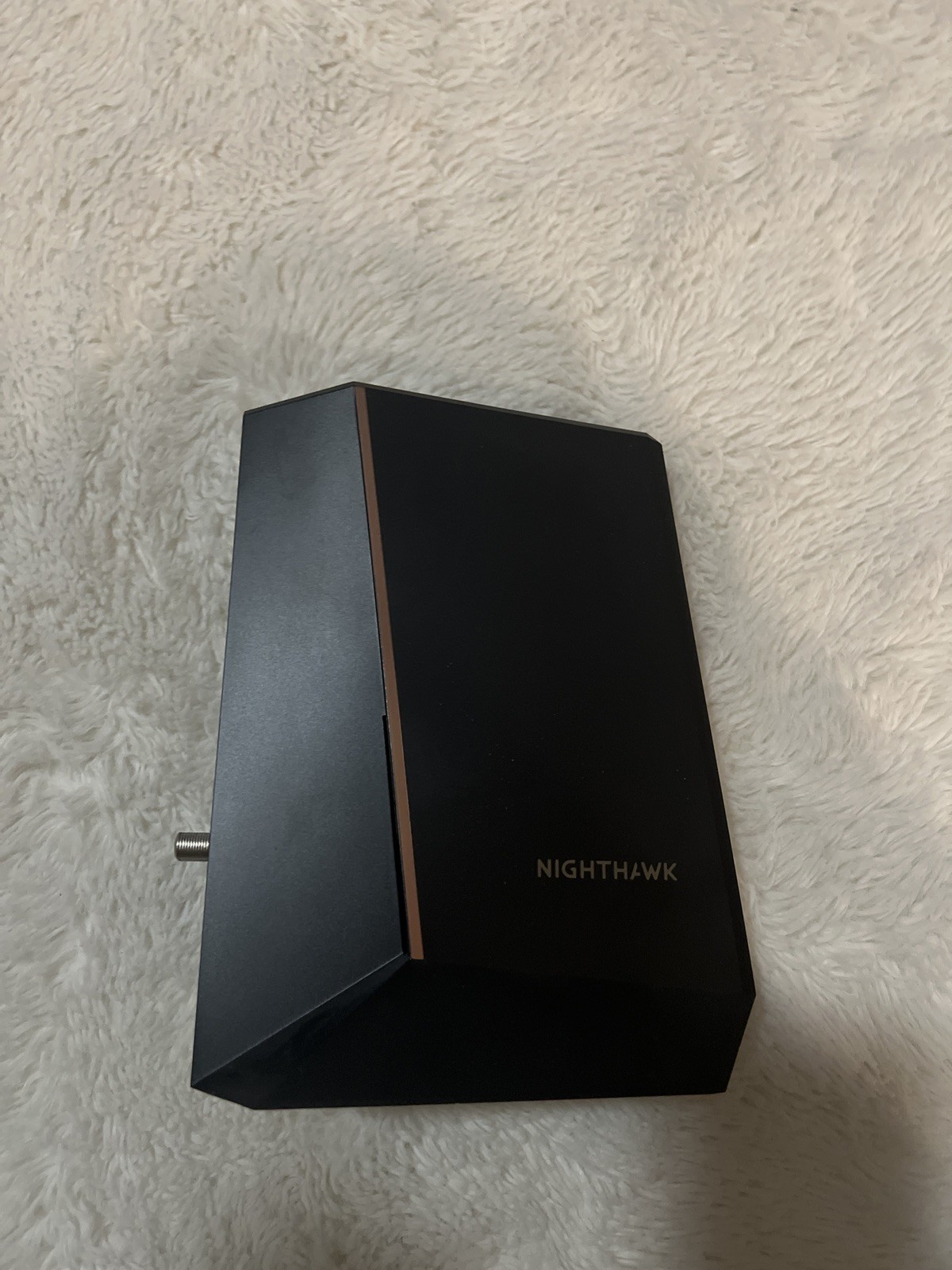 NETGEAR Nighthawk CM2000 DOCSIS 3.1 Mid/high-Split Cable Modem,Black-LN 2.5Gbps